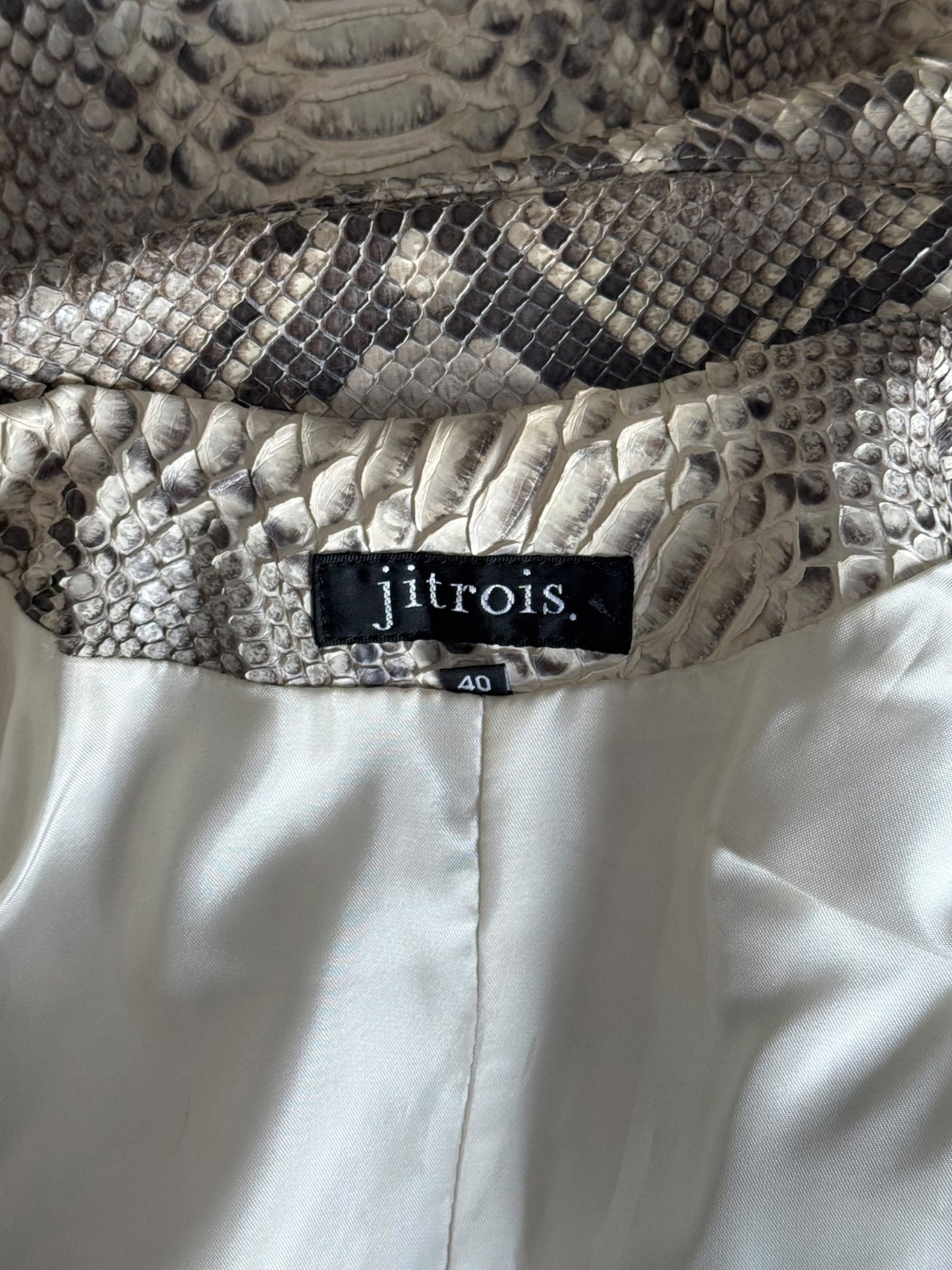 JITROIS 2000s CREAM PYTHON LEATHER COAT