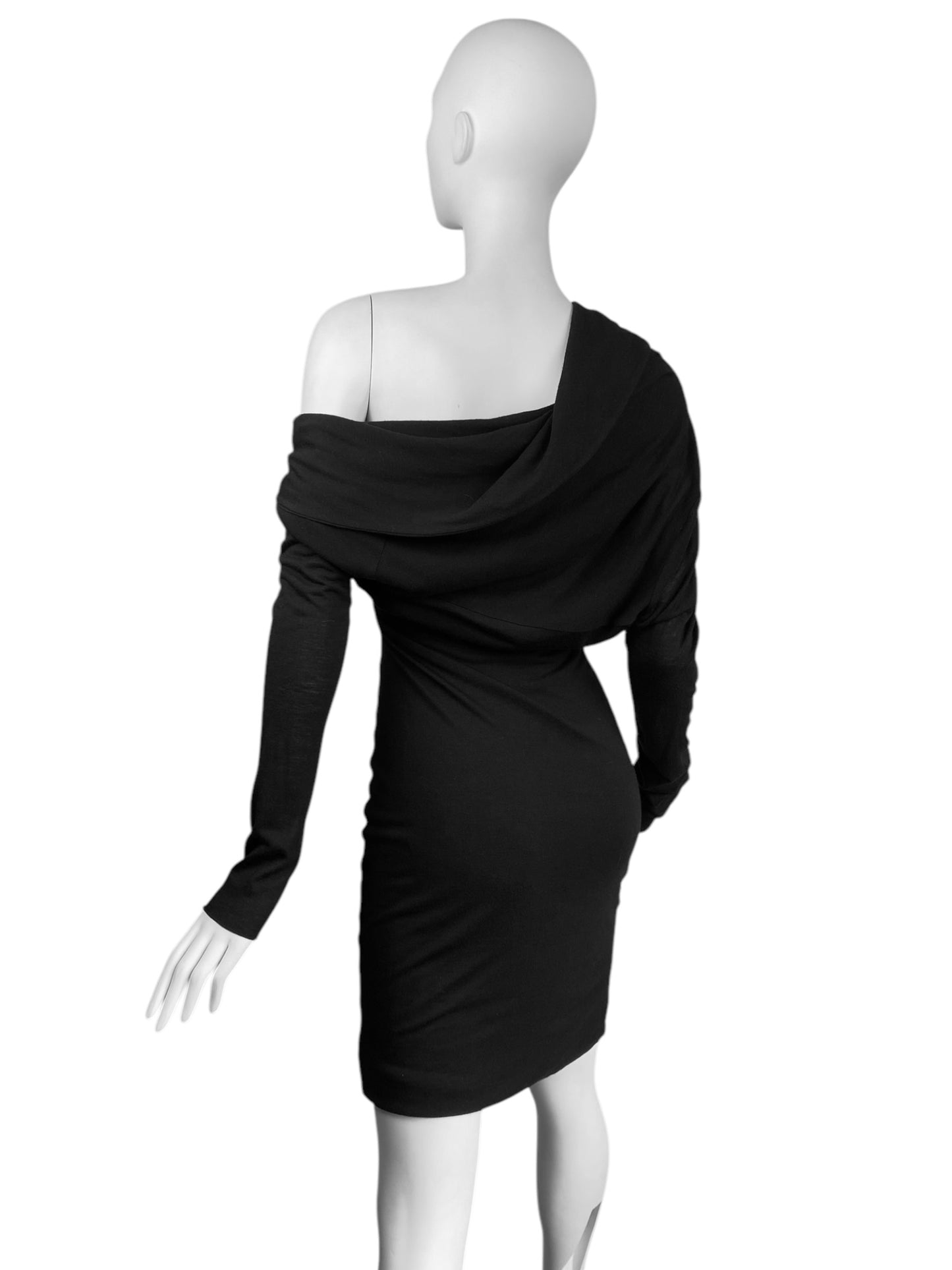 ALEXANDER MCQUEEN FW2008 «THE GIRL WHO LIVED IN A TREE» BLACK HOODED DRESS