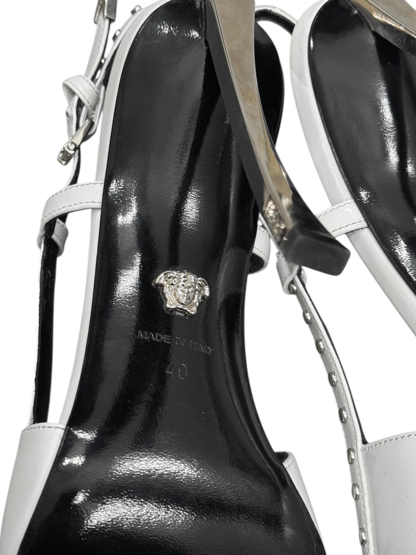 VERSACE SS2023 WHITE LEATHER STUDDED LACE-UP SLINGBACK HEELS