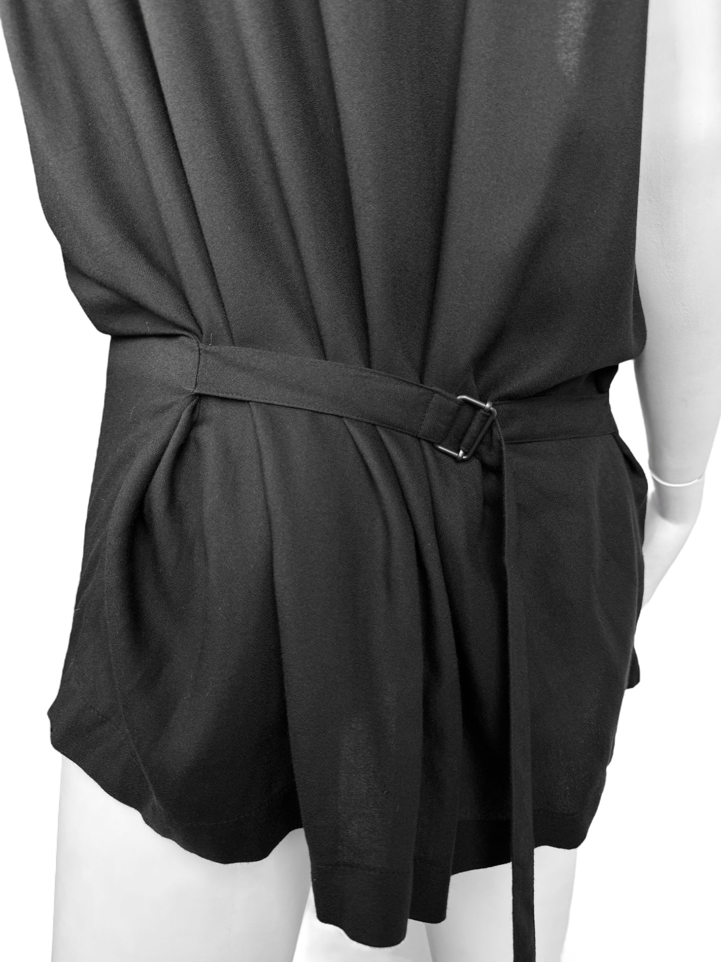 ANN DEMEULEMEESTER 2018 BY SÉBASTIEN MEUNIER BLACK HALF-ZIP TANK TOP