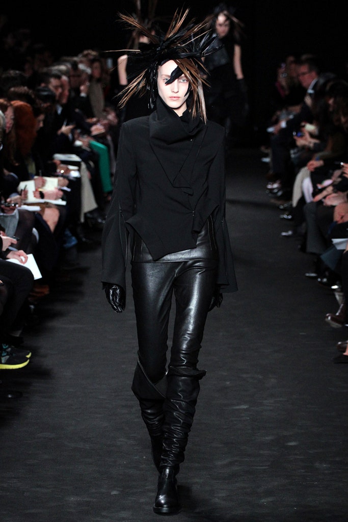 ANN DEMEULEMEESTER FW2012 BLACK WOOL HIGH STRUCTURED COLLAR JACKET