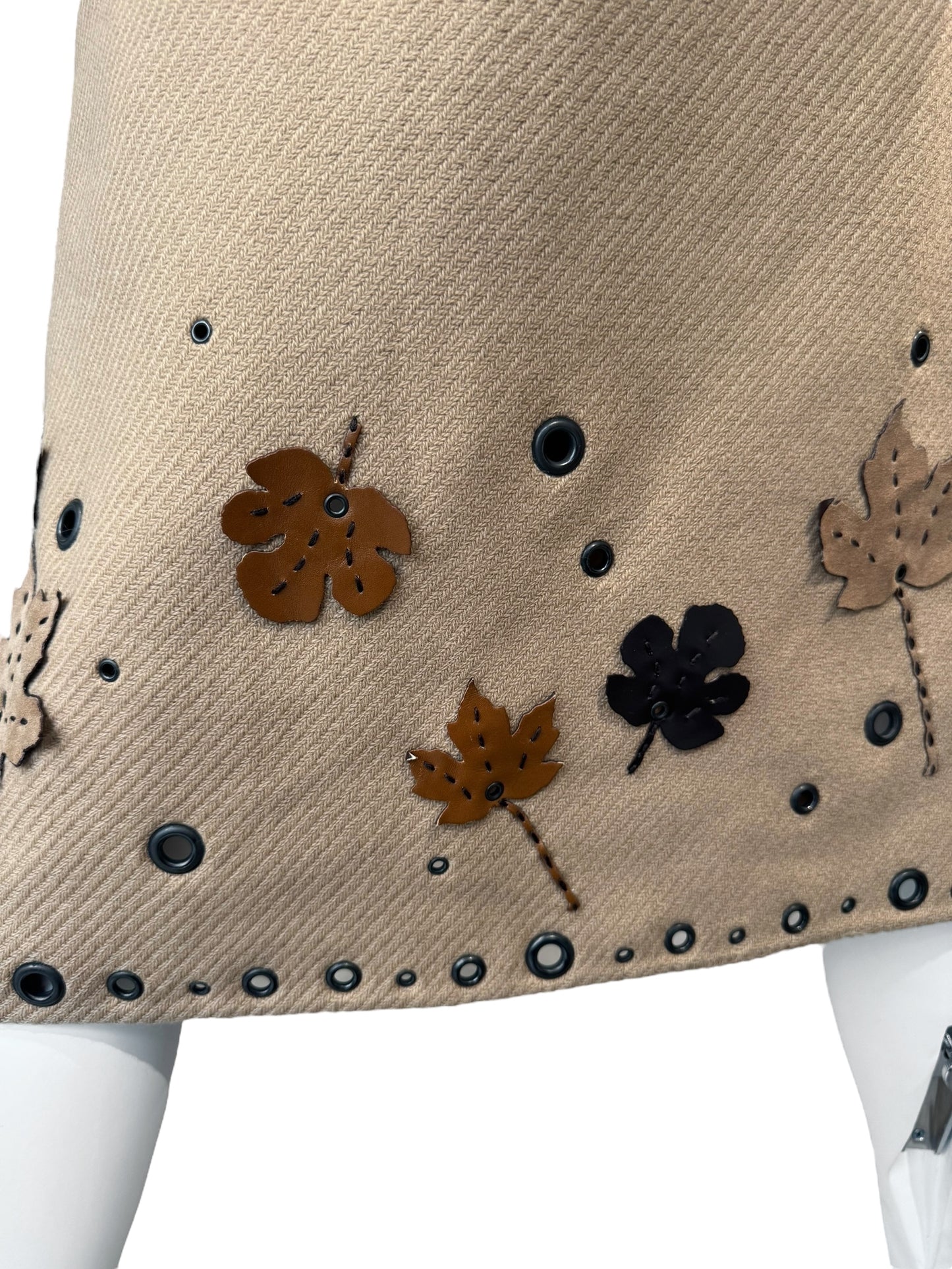 PRADA FW1999 BEIGE WOOL LEAF APPLIQUÉ MIDI SKIRT