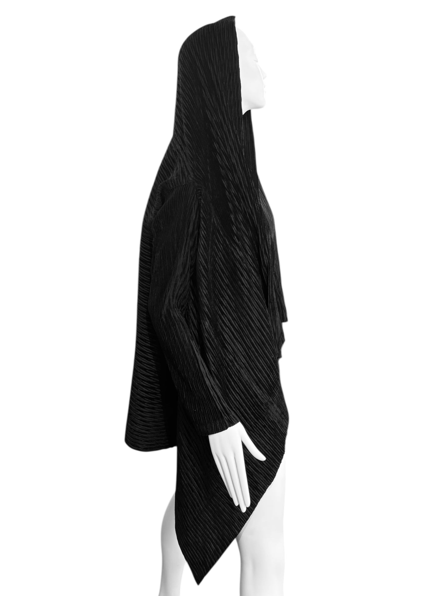 ISSEY MIYAKE 1990s BLACK PLEATED CARDIGAN