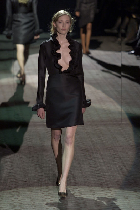 GUCCI FW2000 BY TOM FORD BLACK SILK RUFFLED NECKLINE MINI DRESS