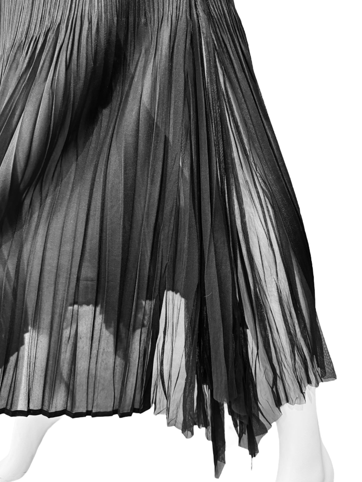 PLEATS PLEASE 2010s BLACK PLEATED MAXI SKIRT