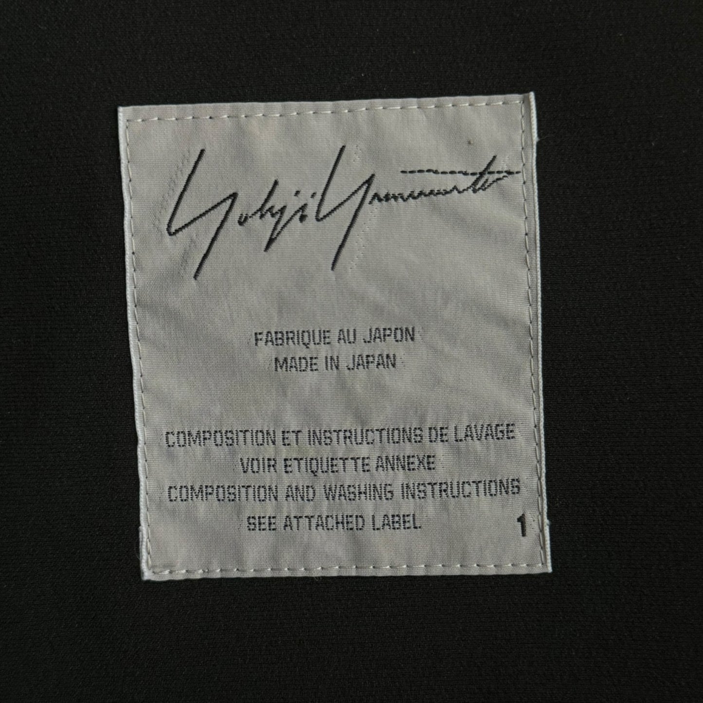 YOHJI YAMAMOTO FW2006 BLACK SILK CUT OUT BUCKLE BLAZER