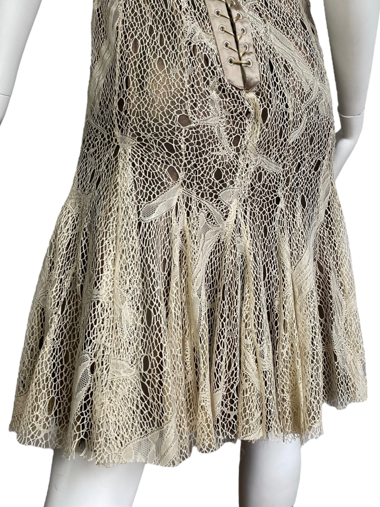 ALEXANDER MCQUEEN FW2002 «SUPERCALIFRAGILISTIC» BEIGE LACE & SILK BONDAGE CORSET MIDI DRESS