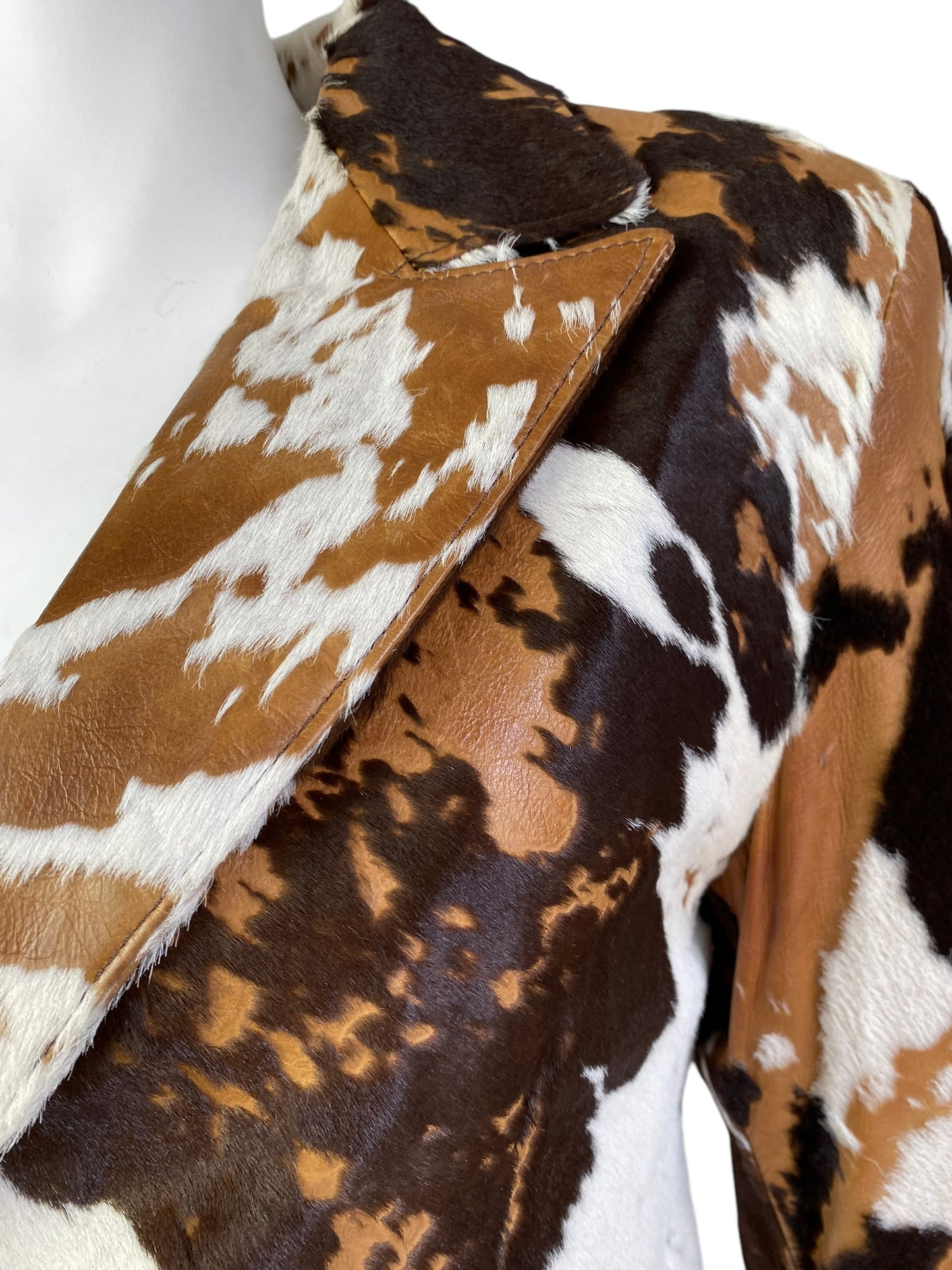 DESI 2000s BROWN & WHITE COWHIDE LEATHER BLAZER