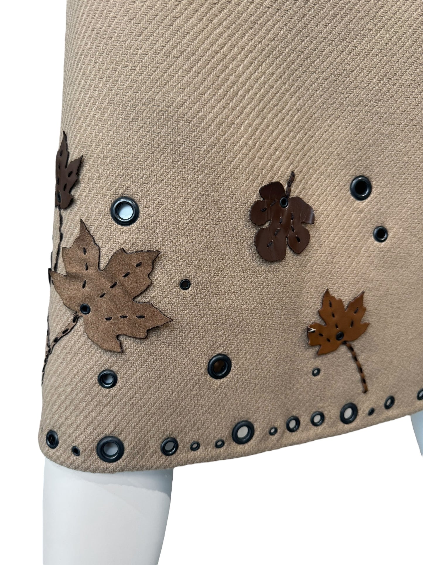 PRADA FW1999 BEIGE WOOL LEAF APPLIQUÉ MIDI SKIRT