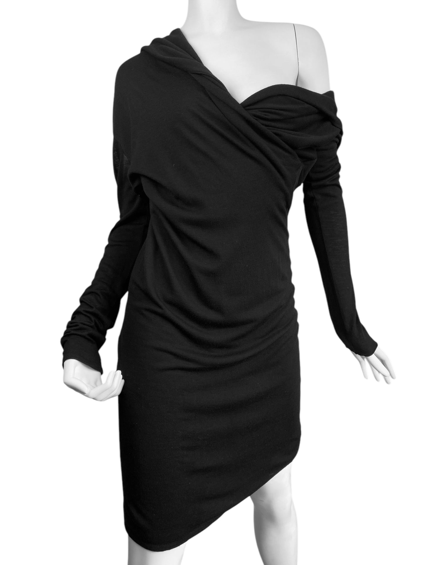 ALEXANDER MCQUEEN FW2008 «THE GIRL WHO LIVED IN A TREE» BLACK HOODED DRESS