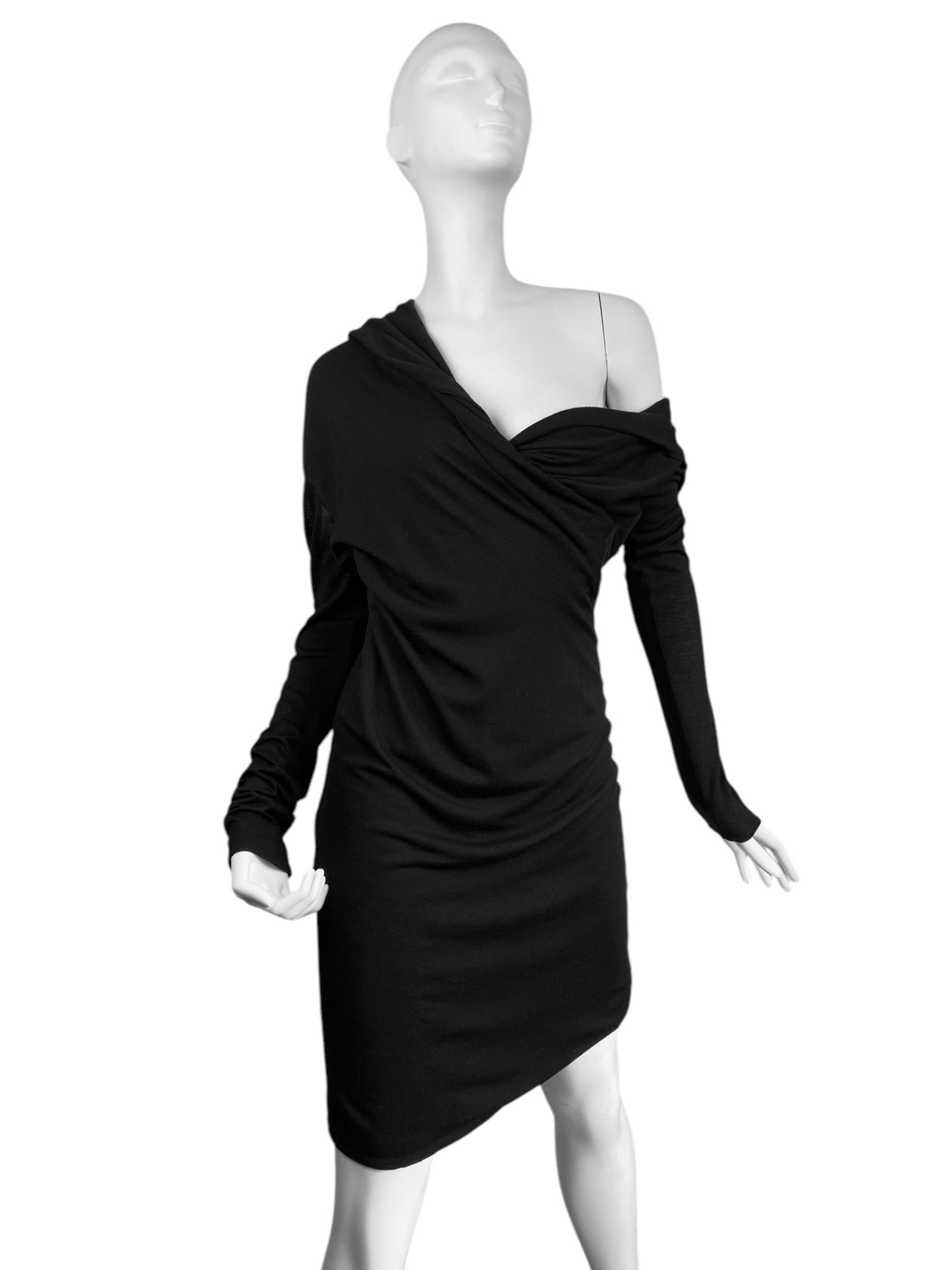 ALEXANDER MCQUEEN FW2008 «THE GIRL WHO LIVED IN A TREE» BLACK HOODED DRESS