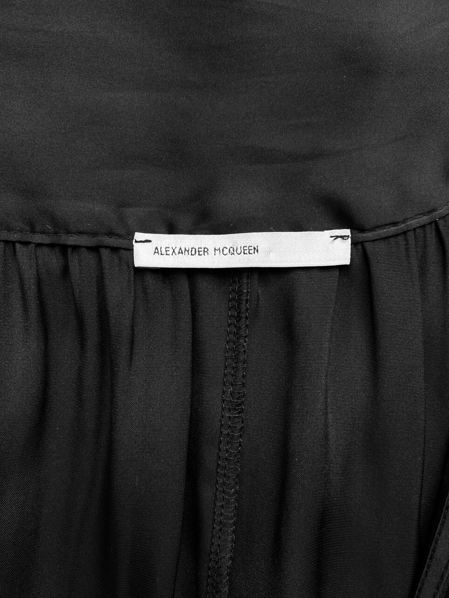 ALEXANDER MCQUEEN 1995-1996 BLACK SATIN PUSSY BOW COLLAR TANK TOP
