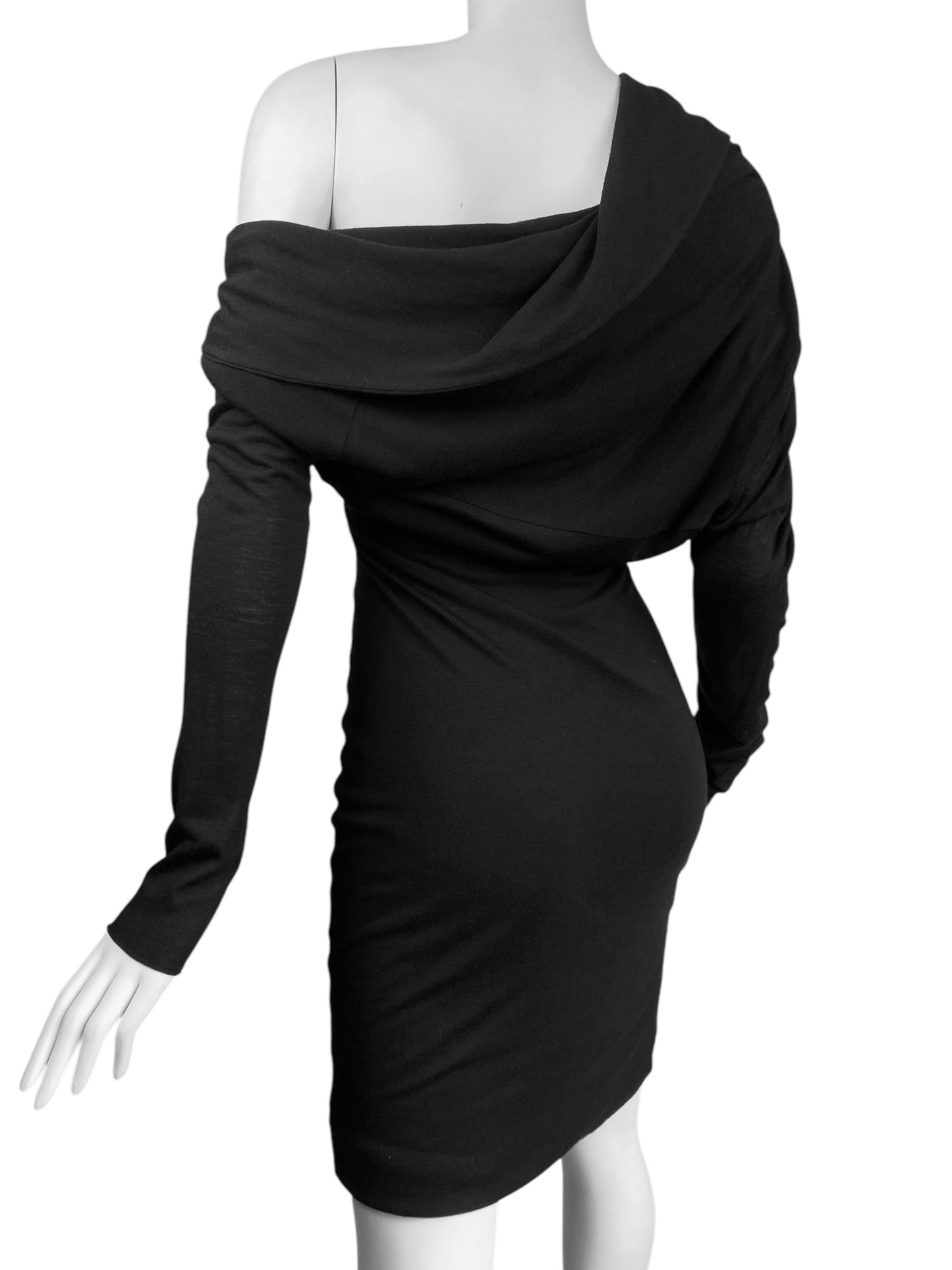 ALEXANDER MCQUEEN FW2008 «THE GIRL WHO LIVED IN A TREE» BLACK HOODED DRESS