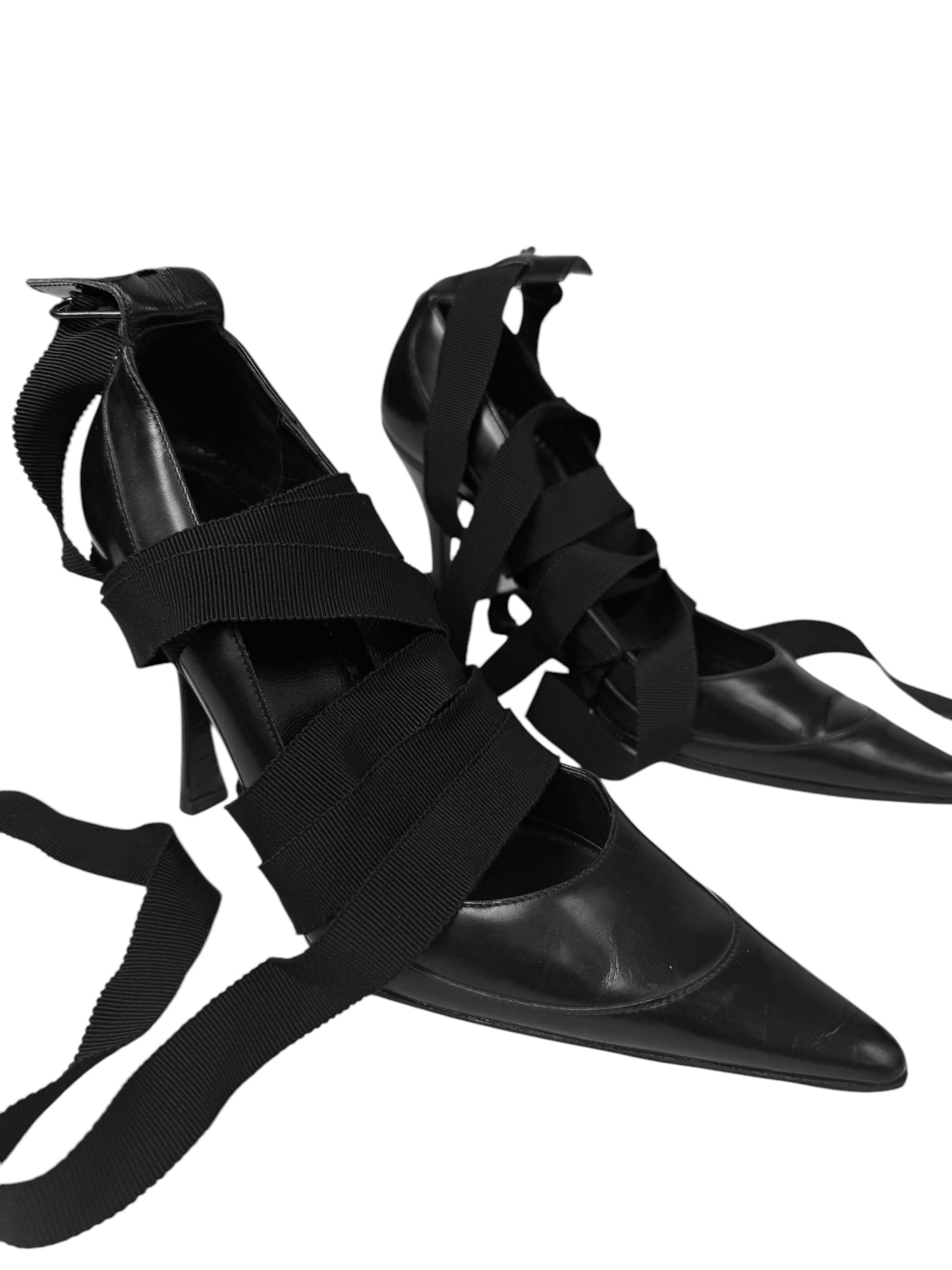 GUCCI FW2002 BY TOM FORD BLACK LEATHER BONDAGE LACE UP HEELS