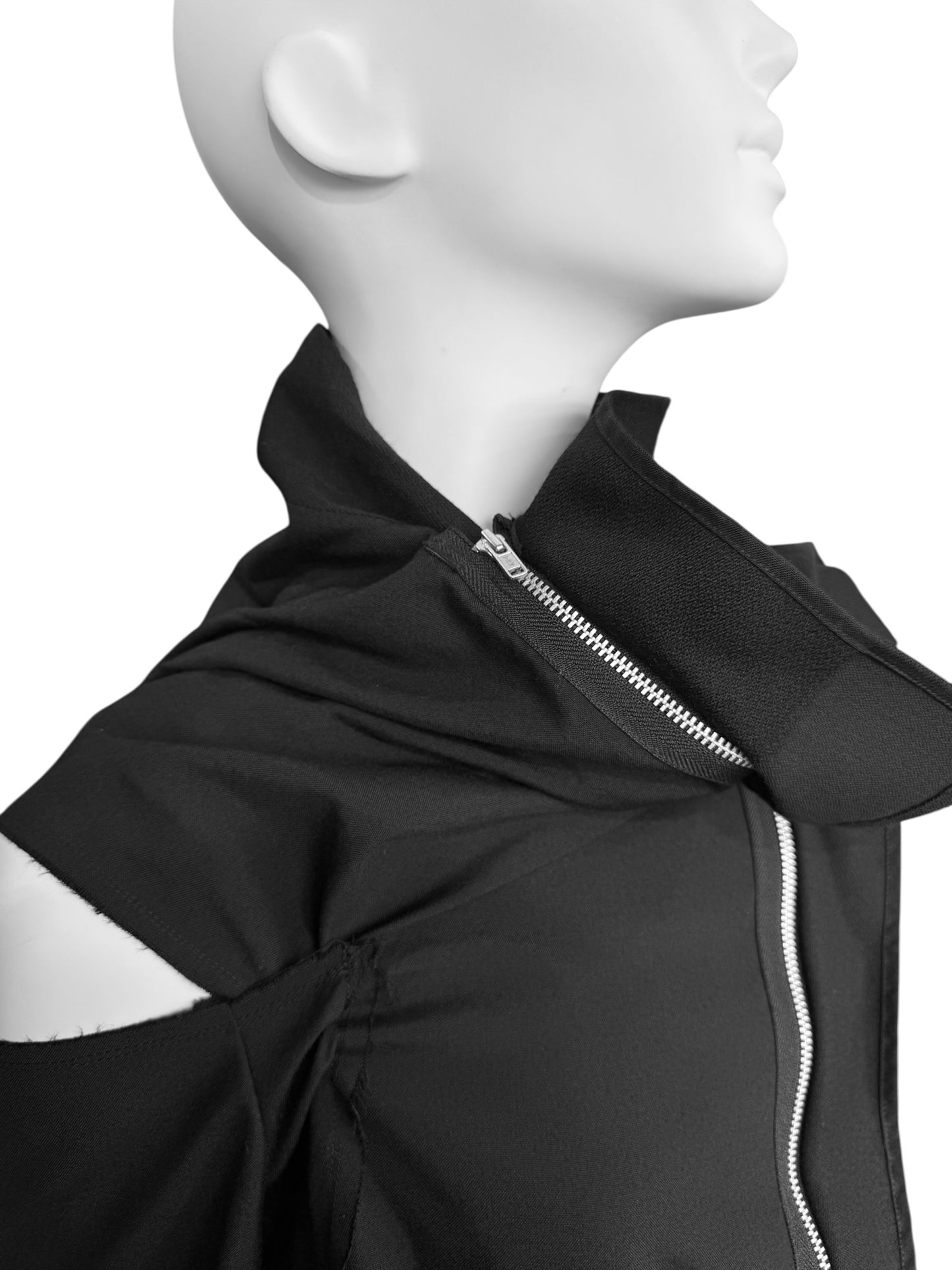 COMME DES GARÇONS FW2003 BLACK WOOL ASYMMETRICAL ZIP JACKET