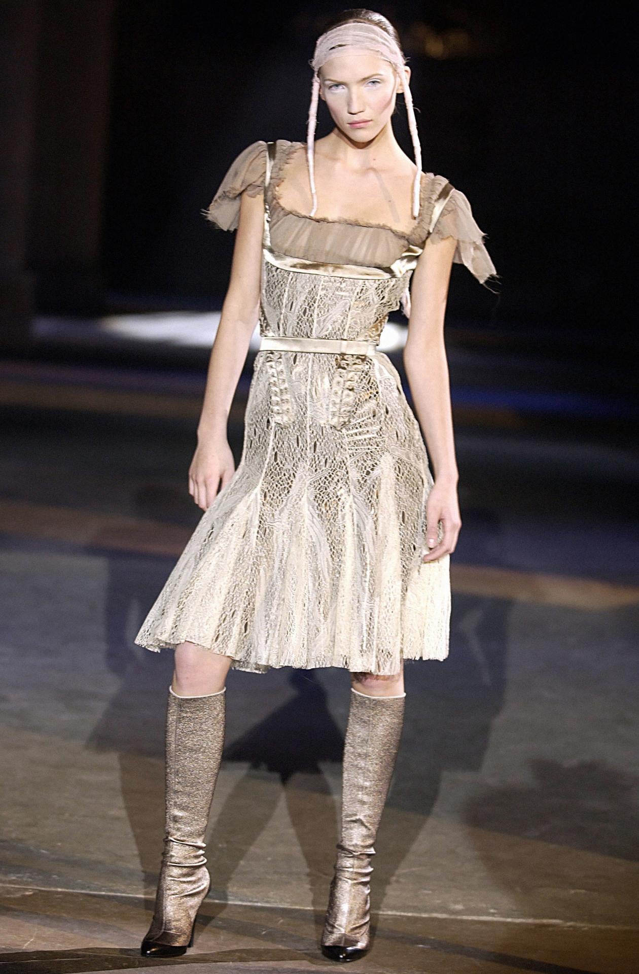 ALEXANDER MCQUEEN FW2002 «SUPERCALIFRAGILISTIC» BEIGE LACE & SILK BONDAGE CORSET MIDI DRESS