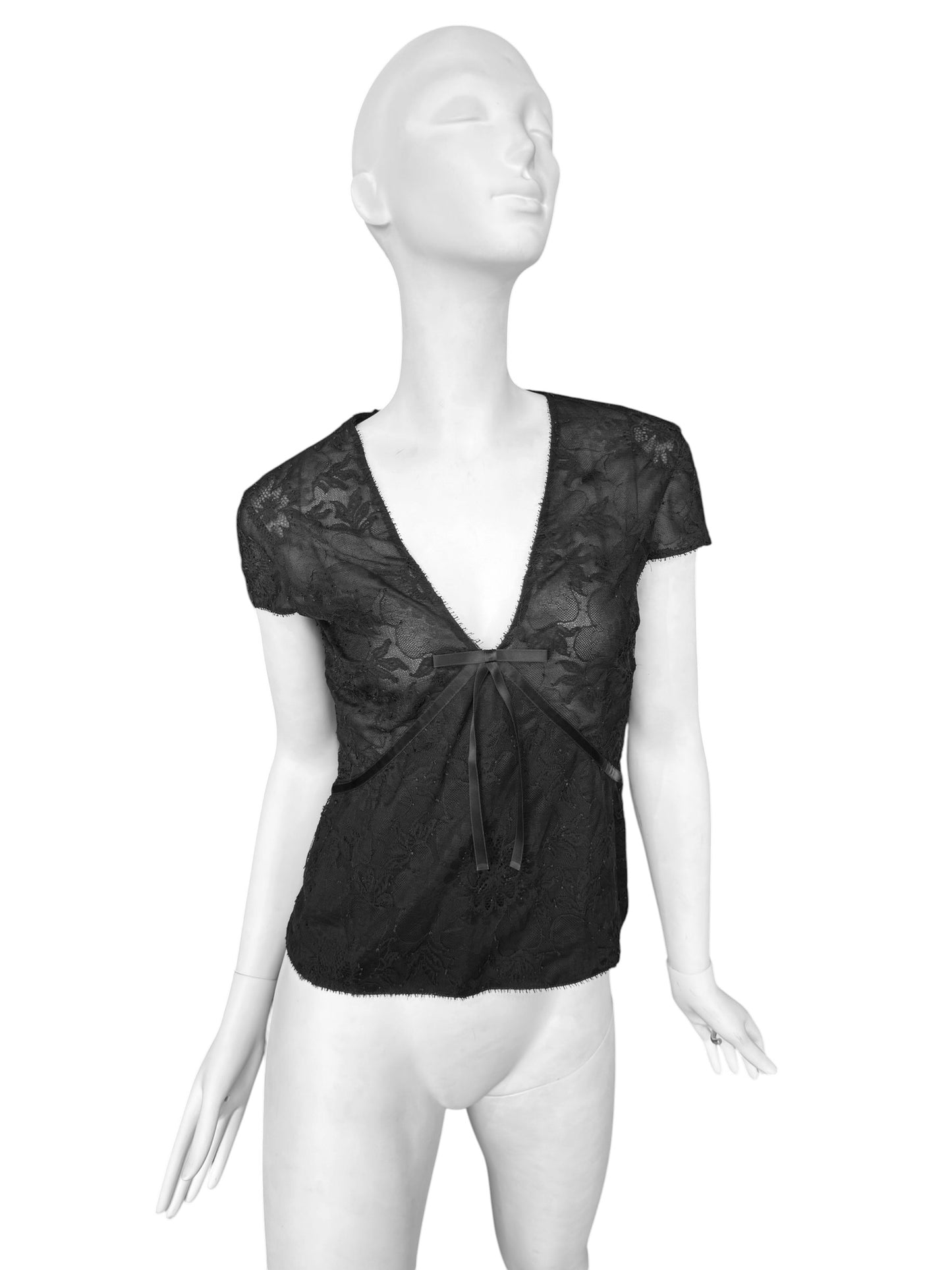 GUCCI FW2002 BY TOM FORD BLACK LACE TOP