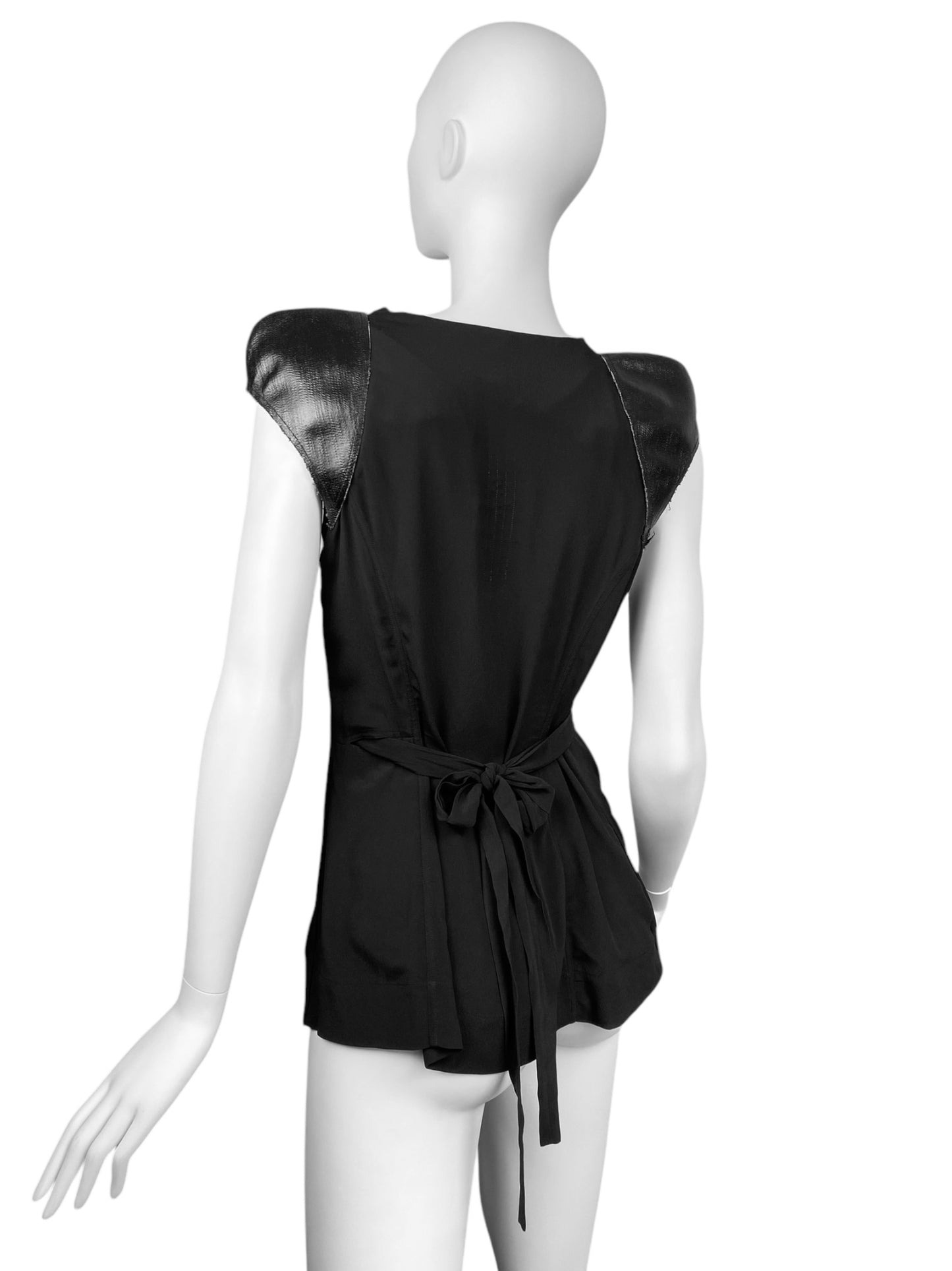 RICK OWENS SS2020 BLACK PADDED SHOULDER WRAP TOP