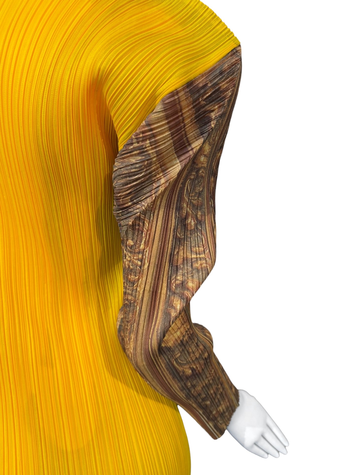 PLEATS PLEASE ISSEY MIYAKE FW1996 X YASUMASA MORIMURA « LA SOURCE PORTRAIT » PLEATED TOP