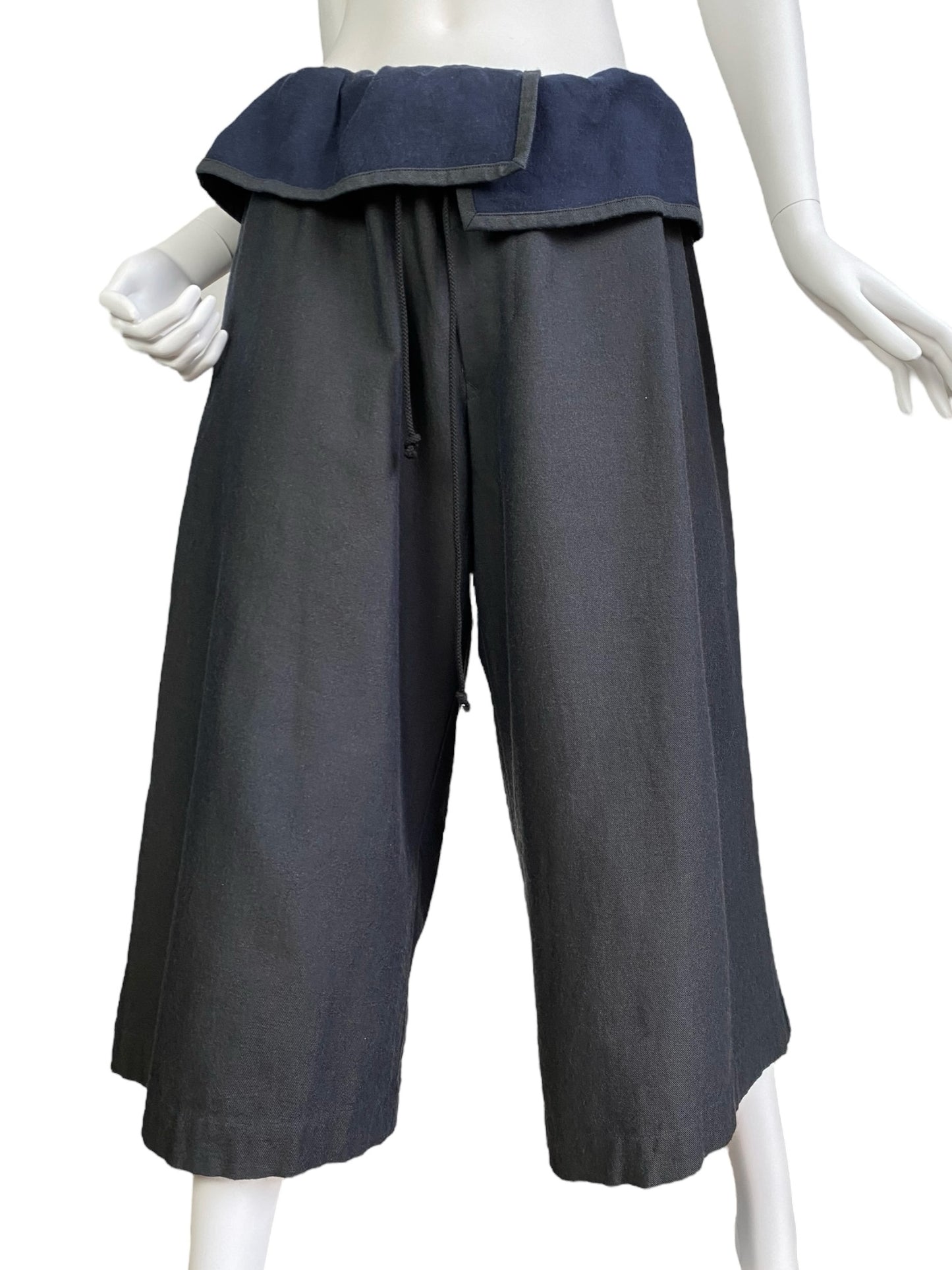 Y’S YOHJI YAMAMOTO 2010s GREY/BLUE WIDE CAPRI PANTS