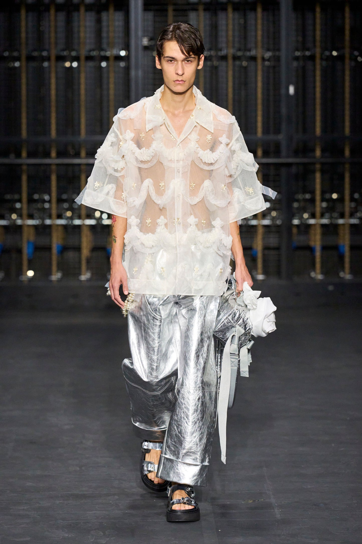 SIMONE ROCHA SS2024 OFF-WHITE TULLE EMBELLISHED OVERSIZE SHIRT