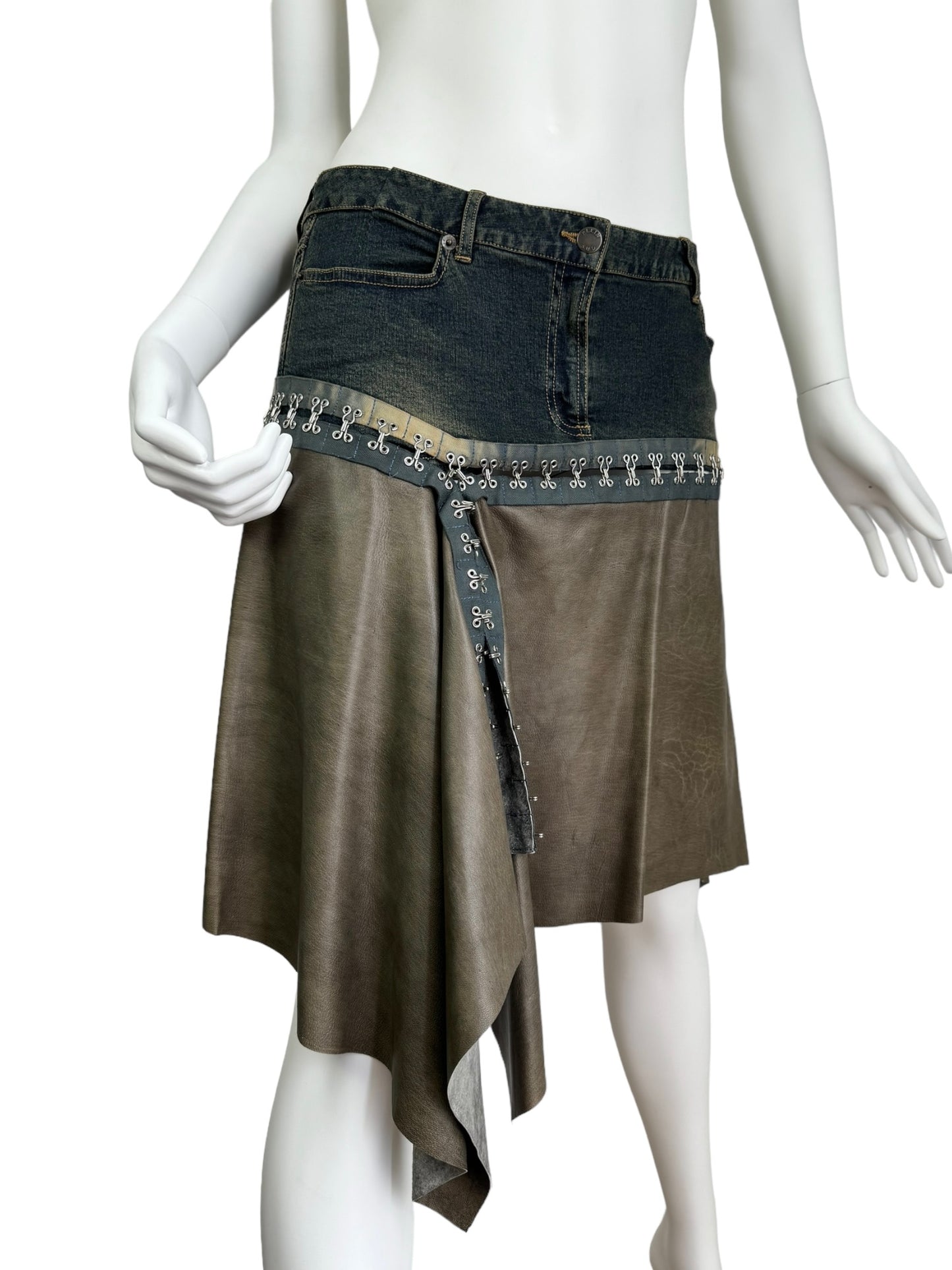 PLEIN SUD JEANS FW2003 DENIM & LEATHER HOOKED SKIRT