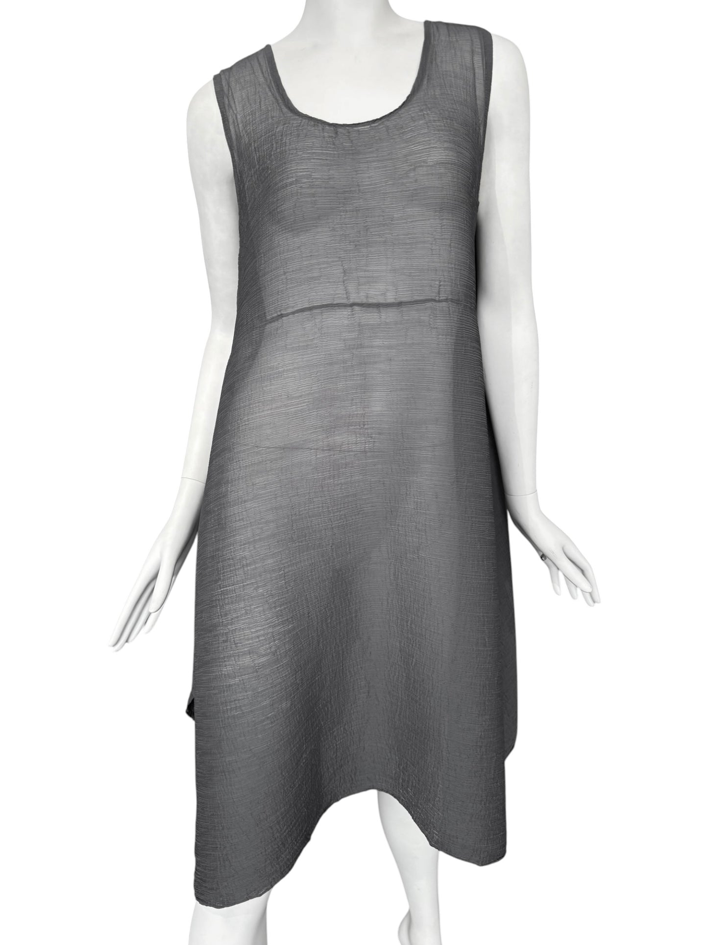 CAULIFLOWER ISSEY MIYAKE 2010s GREY PLEATED SHEER MIDI DRESS