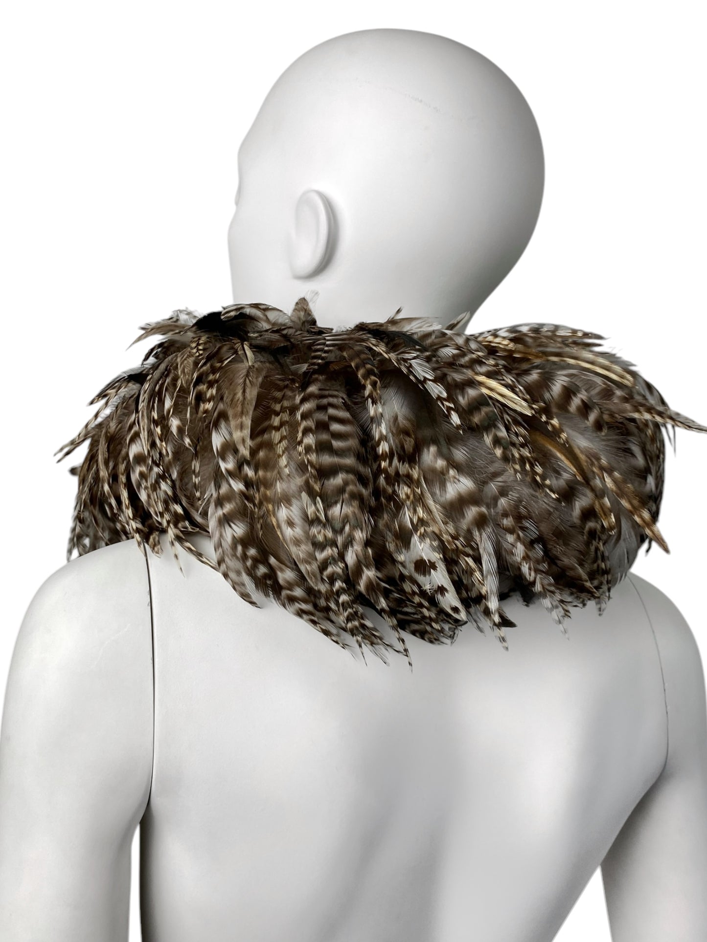 2000s BROWN PHEASANT FEATHERS CHOKER SCARF