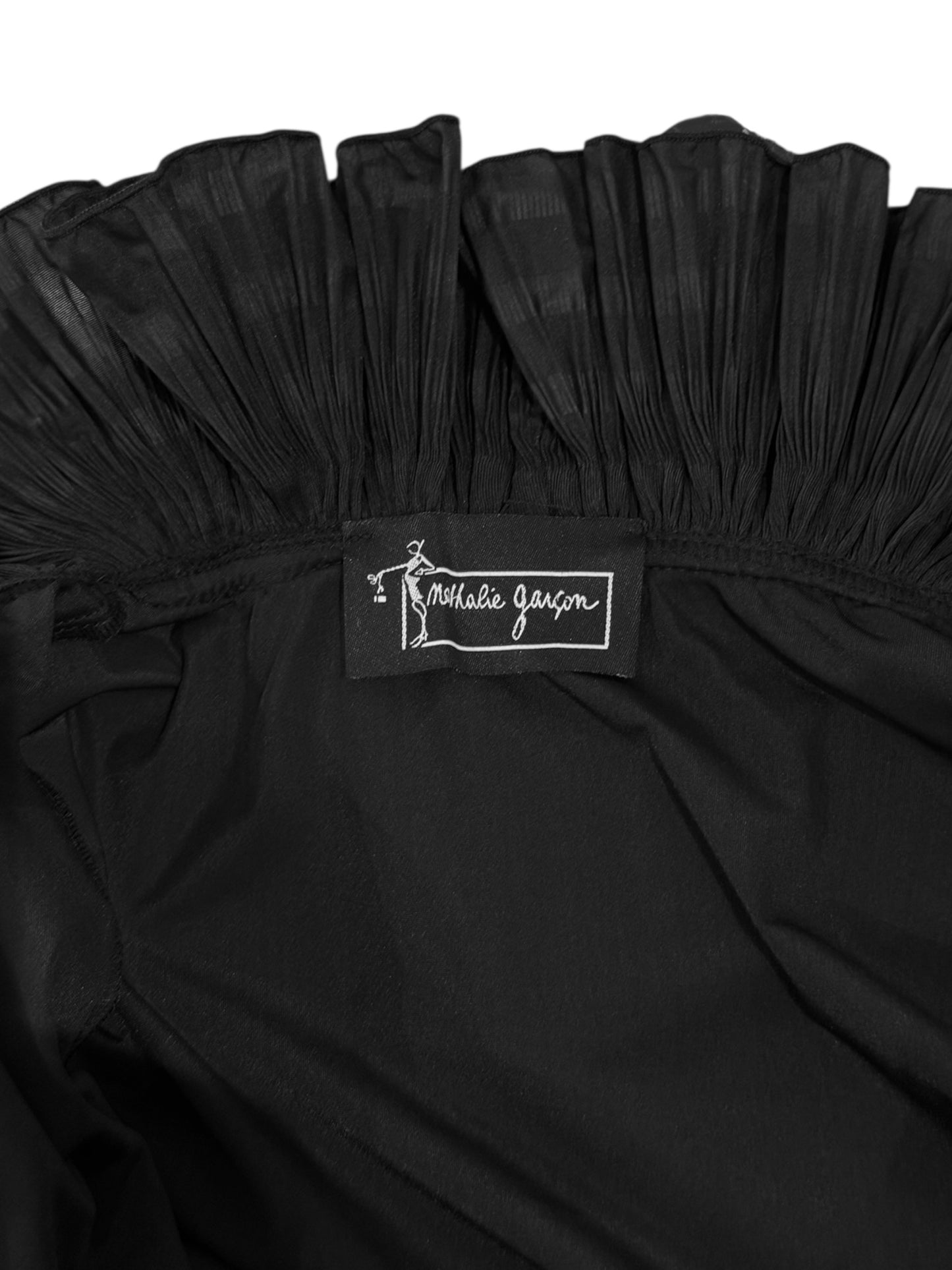 NATHALIE GARÇON 2000s BLACK RUFFLES SHIRT
