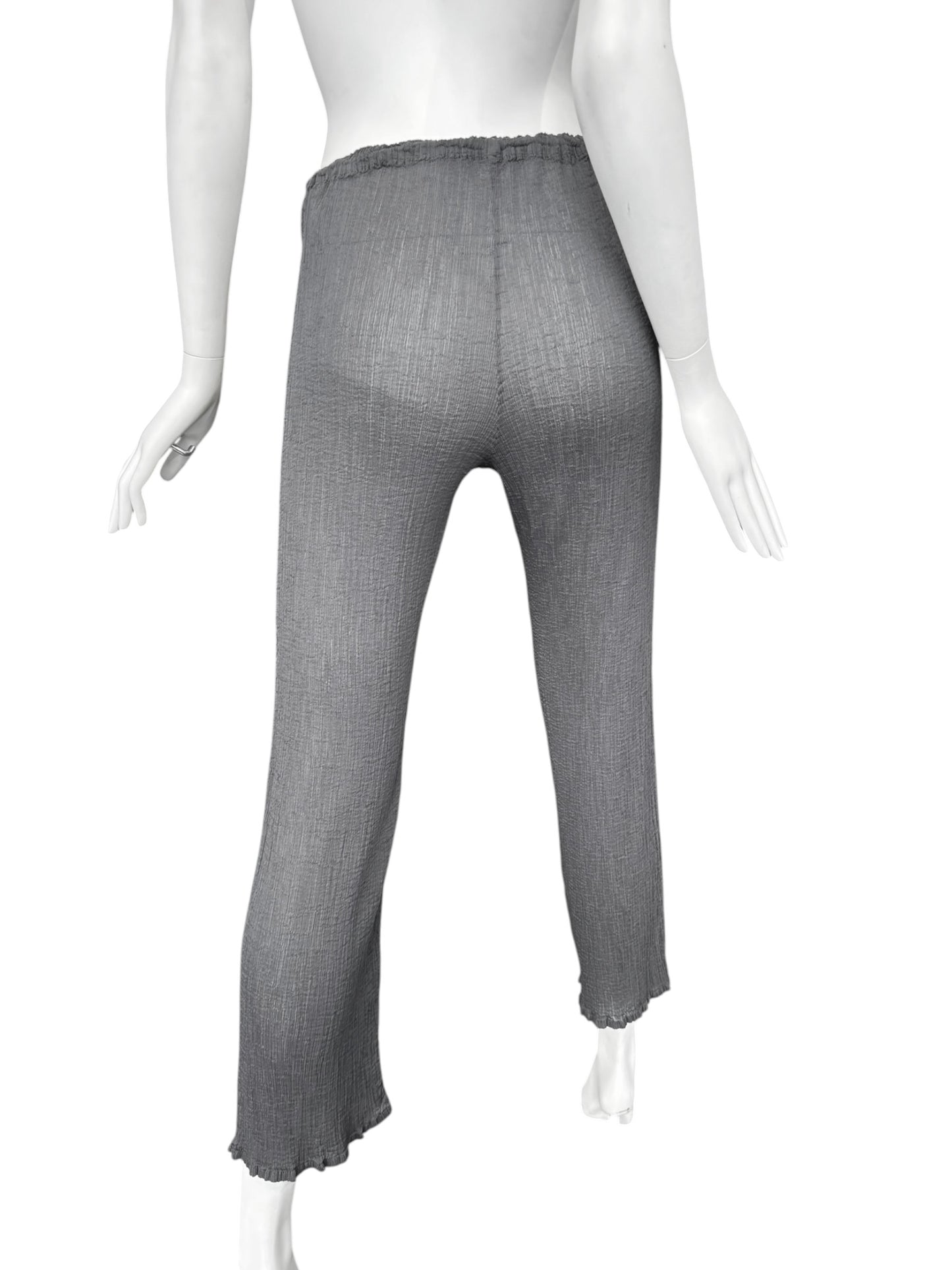 CAULIFLOWER ISSEY MIYAKE 2010s GREY PLEATED SHEER PANTS