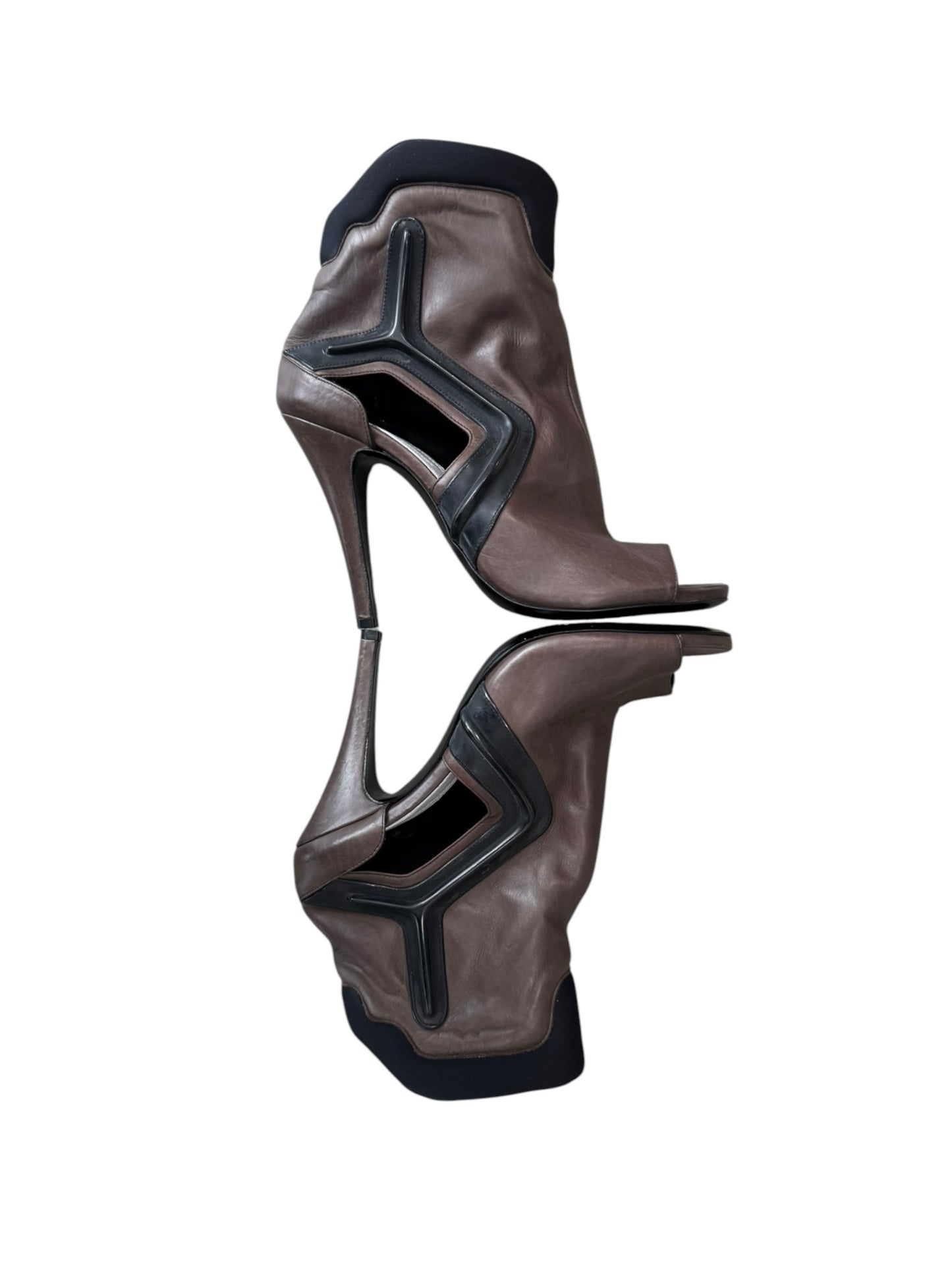 MAISON MARGIELA FW2014 BROWN LEATHER FUTURISTIC HEELS