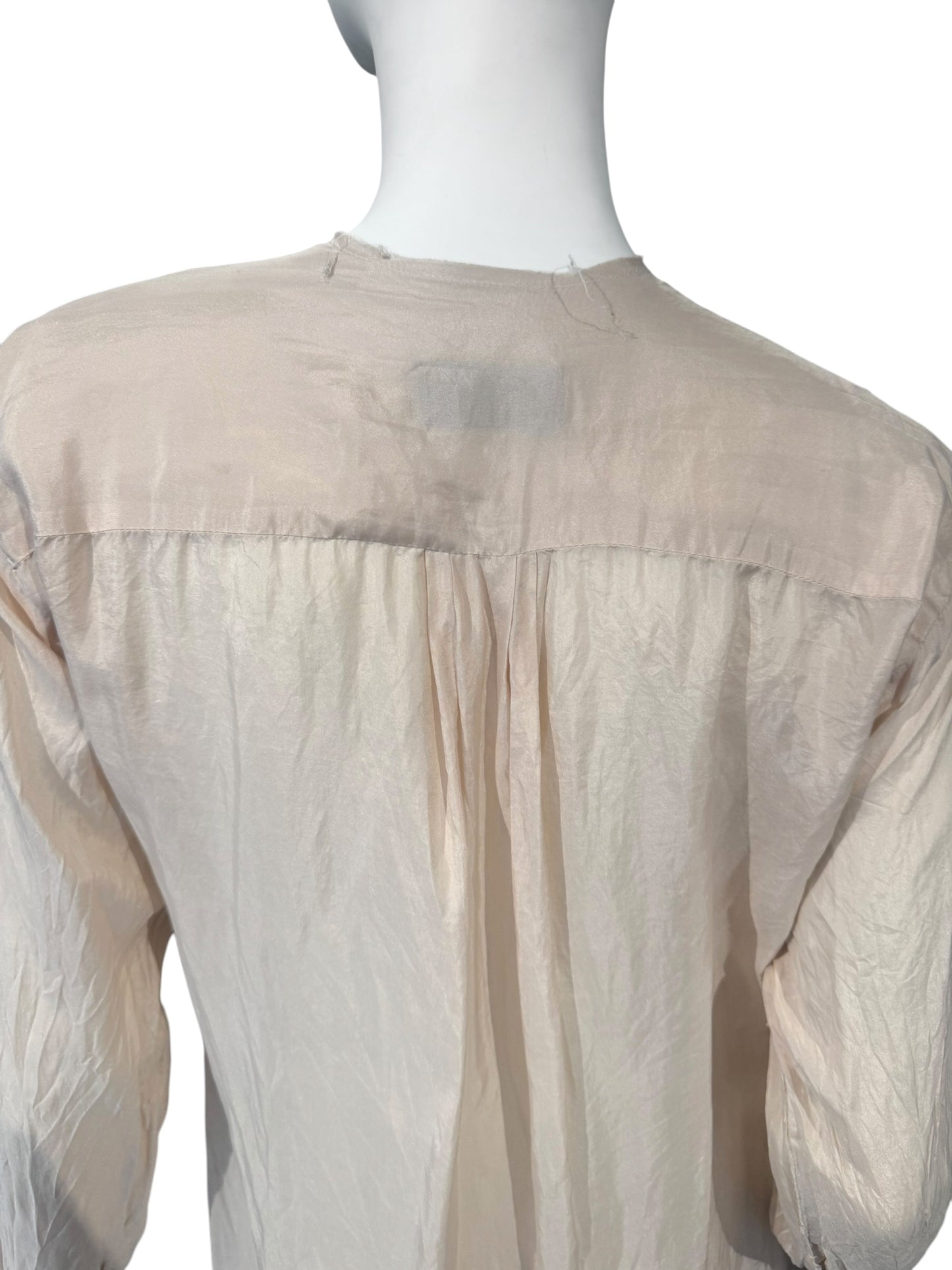 ELENA DAWSON 2010s PALE BLUSH SILK CRINKLED VICTORIAN-STYLE BLOUSE