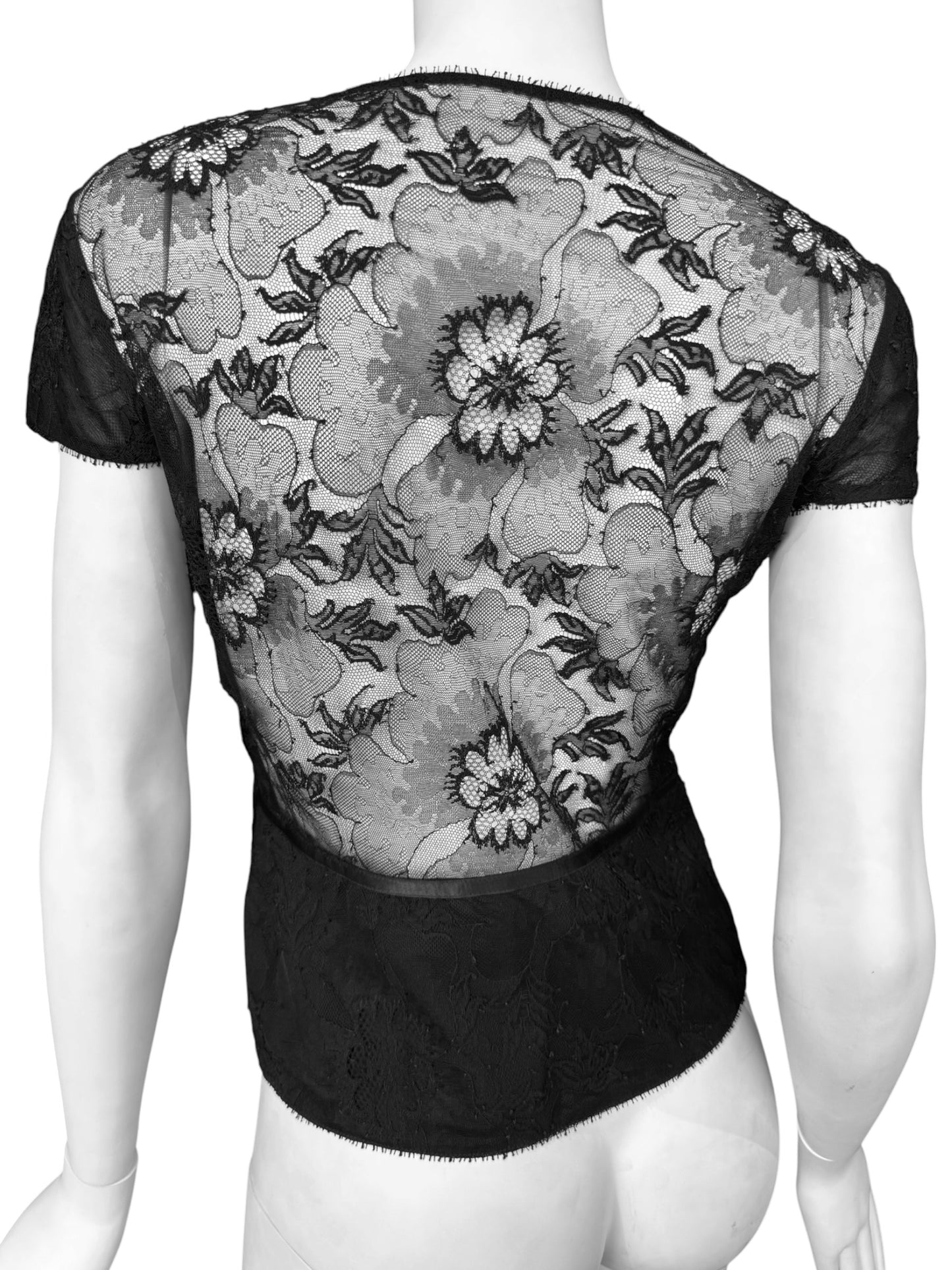 GUCCI FW2002 BY TOM FORD BLACK LACE TOP