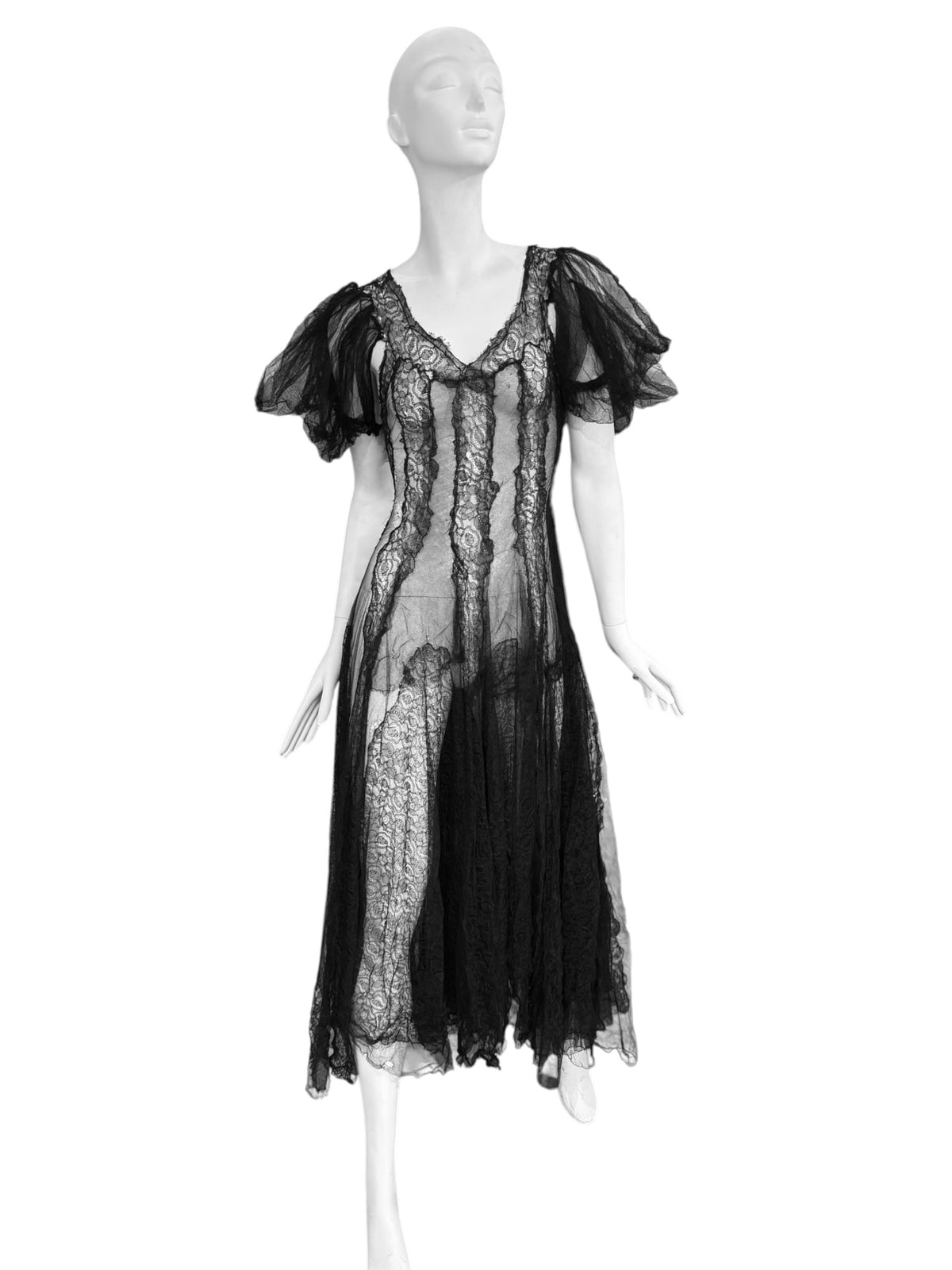 1930s BLACK SHEER LACE ROMANTIC MAXI DRESS