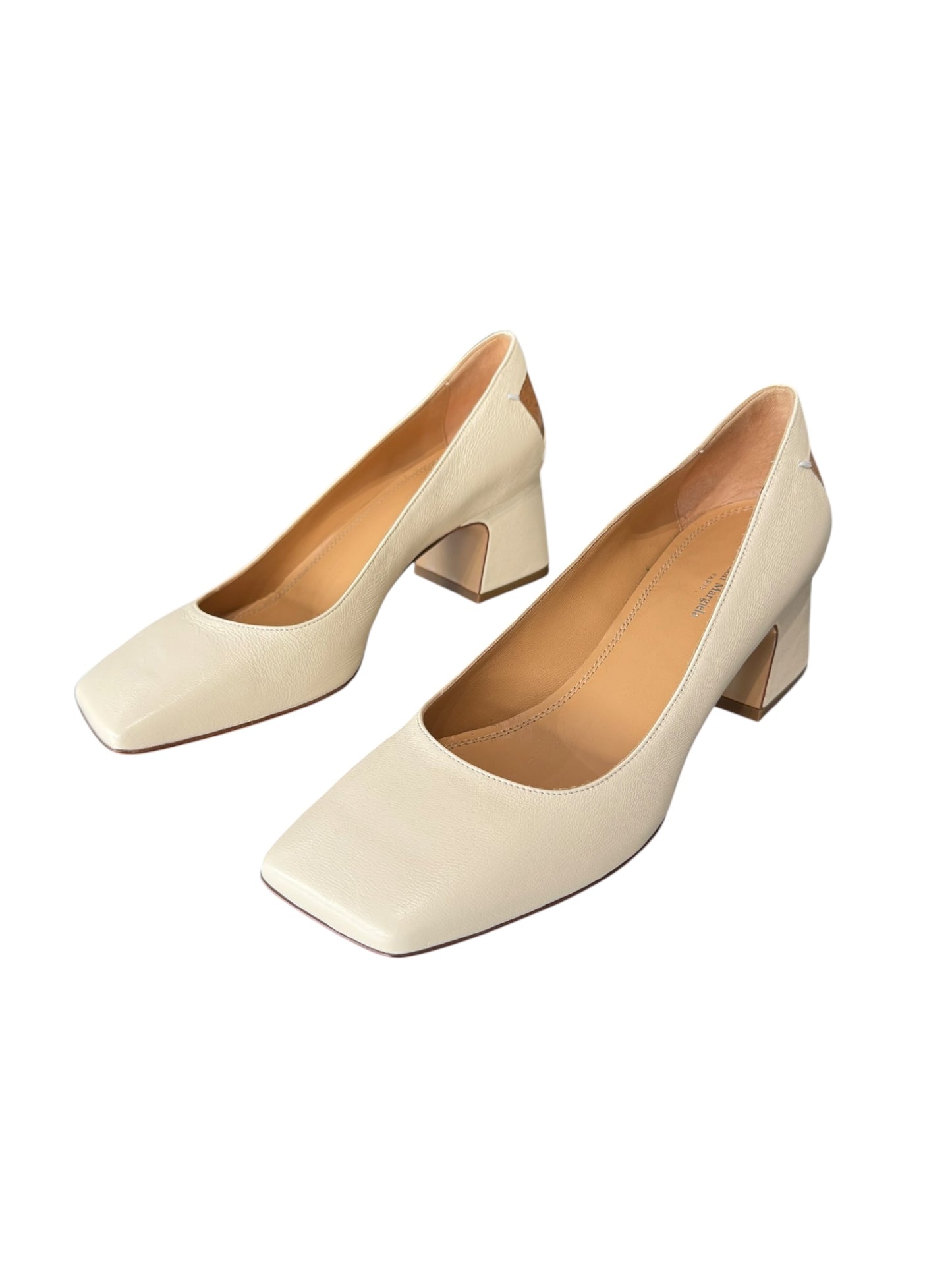 MAISON MARGIELA 2020s BY JOHN GALLIANO CREAM LEATHER ‘4 STITCHES’ HEELS