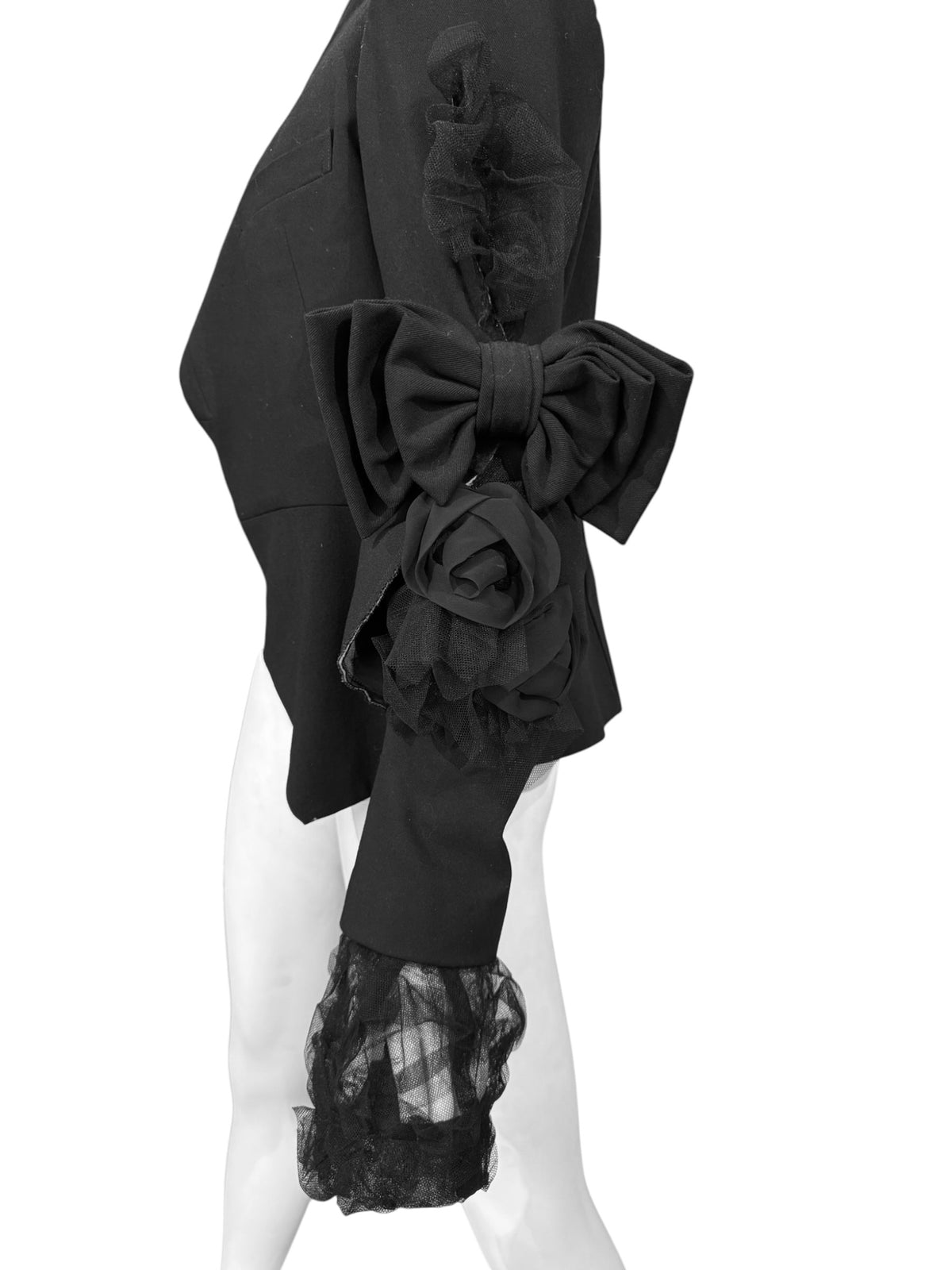 COMME DES GARÇONS FW2004 ‘DARK ROMANCE, WITCH’ BLACK WOOL TULLE & BOW INSERTS BLAZER