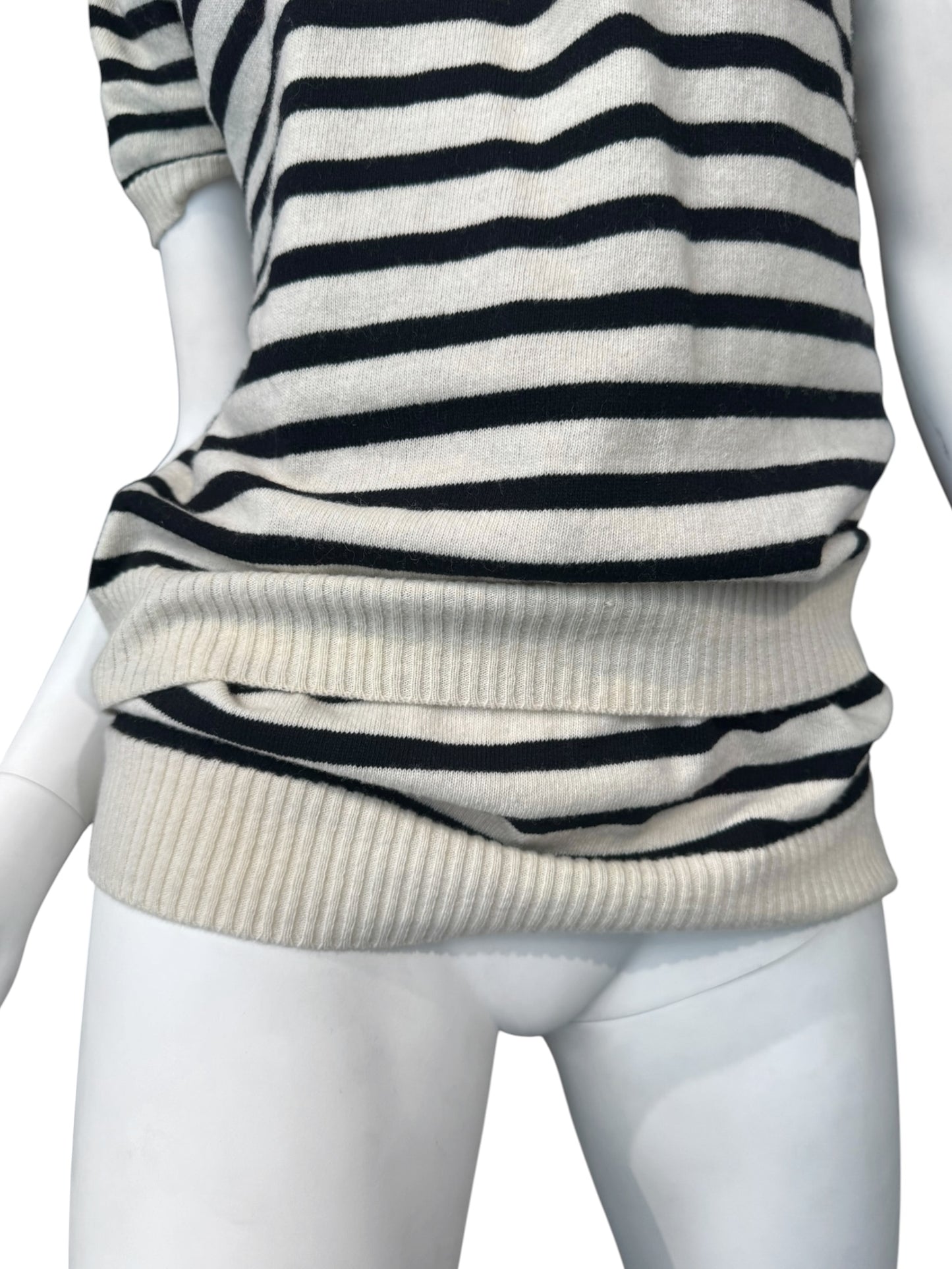 JUNYA WATANABE FW2003 WOOL CREAM & BLACK STRIPED PEARL NECKLACE TOP