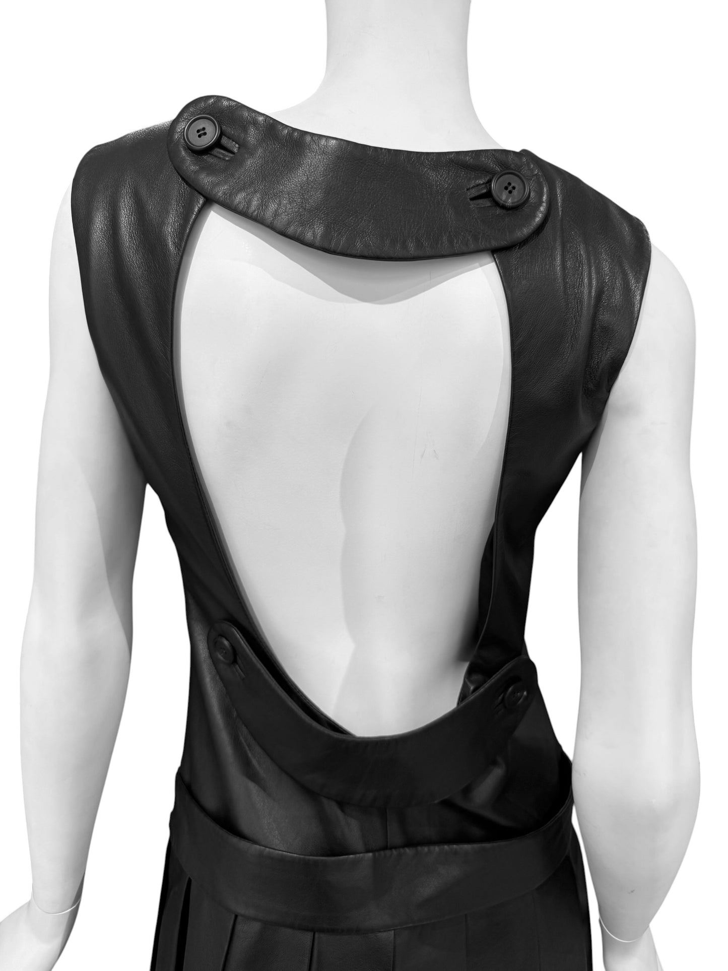 SIMONETTA RAVIZZA 2000s BLACK LEATHER OPEN BACK PLEATED MINI DRESS
