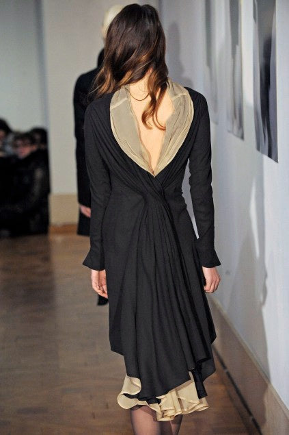 GUSTAVO LINS HAUTE COUTURE SS2009 DARK GREY & BEIGE SILK LAYERED PLEATED MIDI DRESS