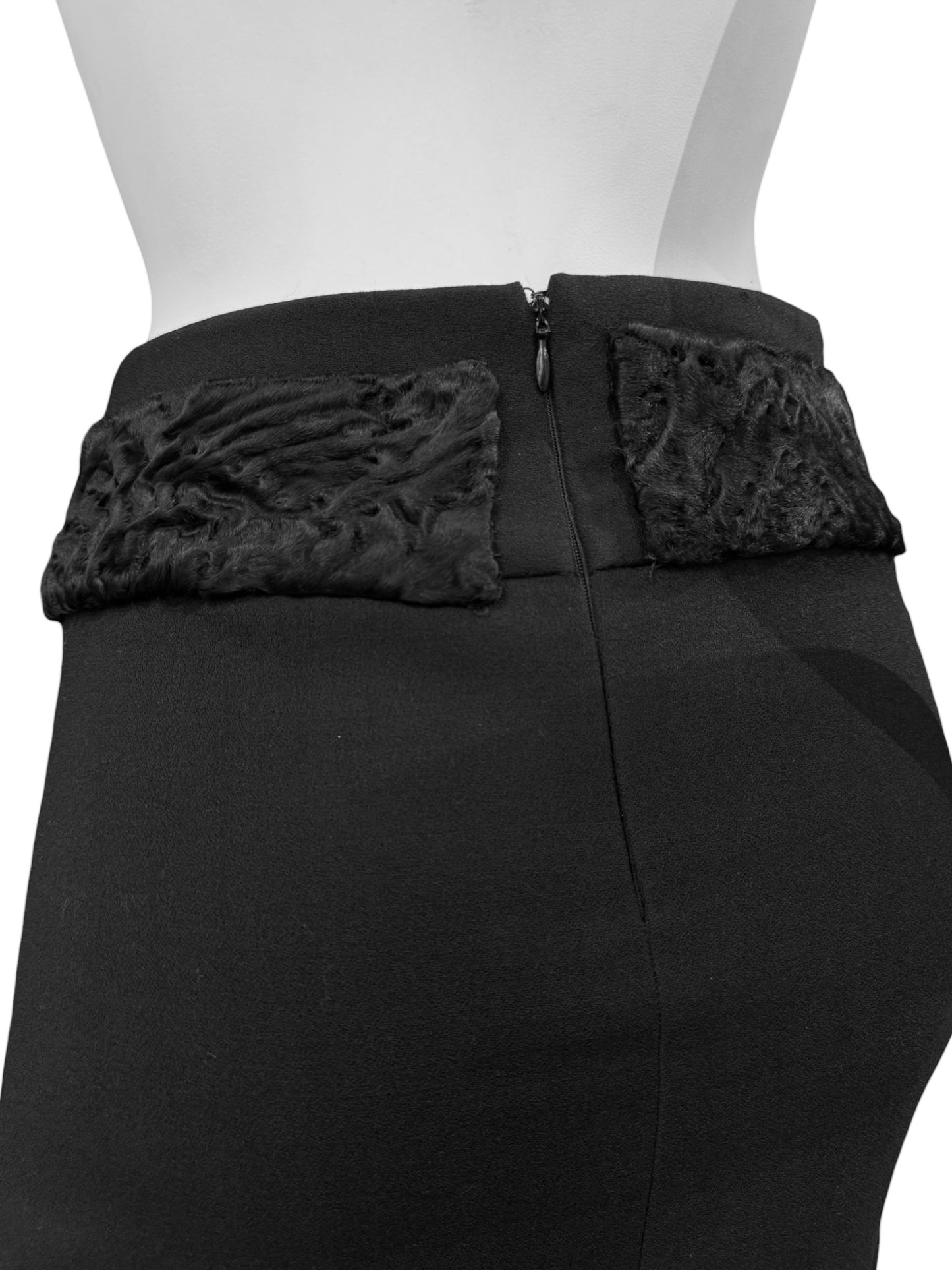 DOLCE & GABBANA FW2005 BLACK WOOL ASTRAKAN FUR TRIM BUTTONS SKIRT SUIT