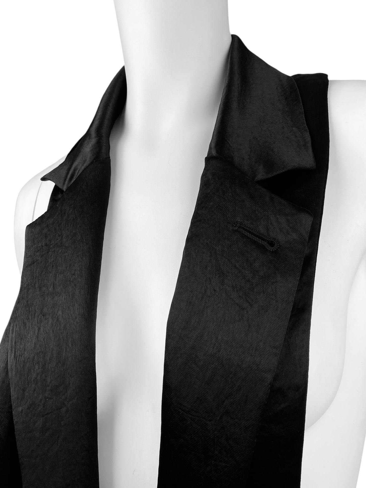 ANN DEMEULEMEESTER FW2021 BLACK BACKLESS VEST