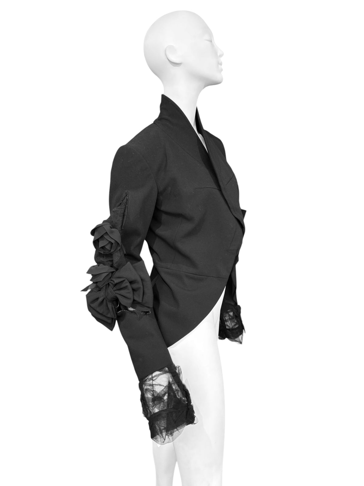COMME DES GARÇONS FW2004 ‘DARK ROMANCE, WITCH’ BLACK WOOL TULLE & BOW INSERTS BLAZER