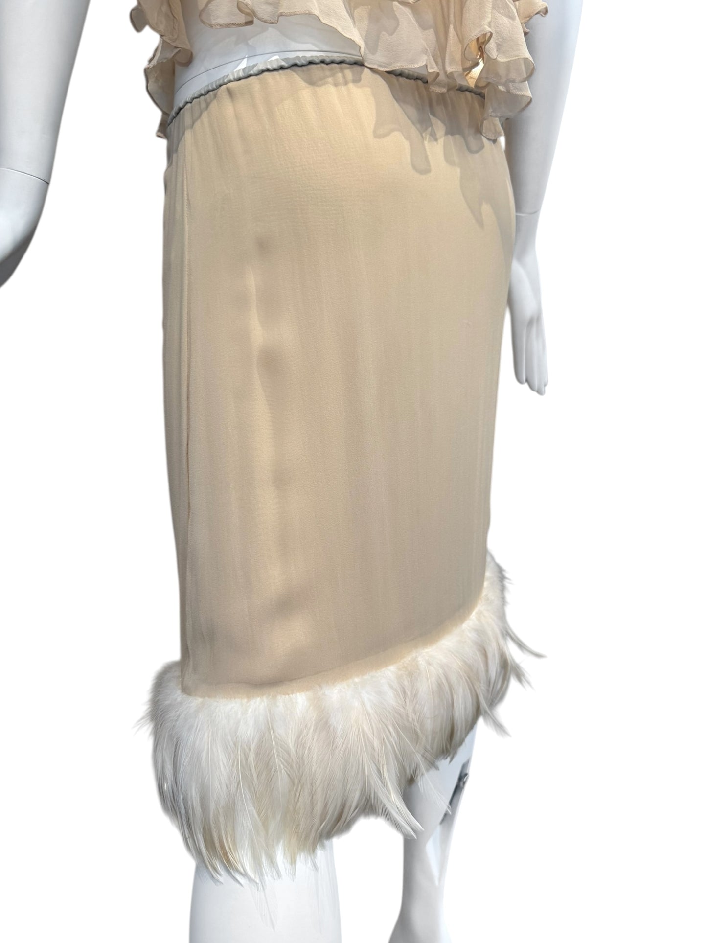 GUCCI SS1999 BY TOM FORD BEIGE SILK FEATHERS TRIM 2P. SET