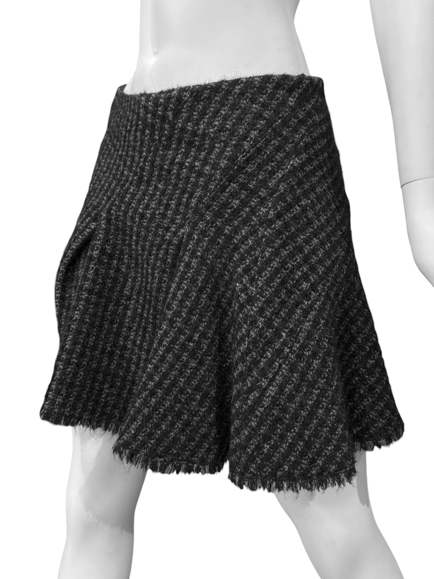 BALENCIAGA 2000s BY NICOLAS GHESQUIÈRE GREY MINI SKIRT
