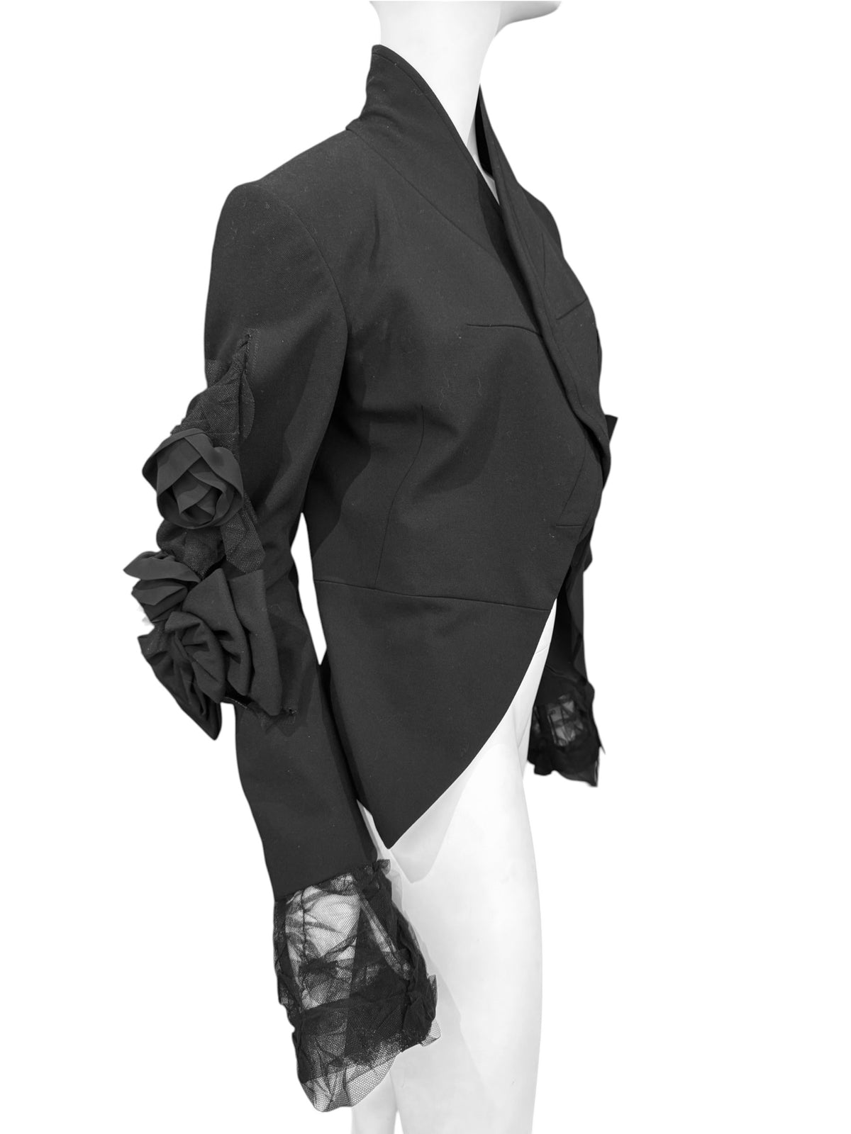 COMME DES GARÇONS FW2004 ‘DARK ROMANCE, WITCH’ BLACK WOOL TULLE & BOW INSERTS BLAZER