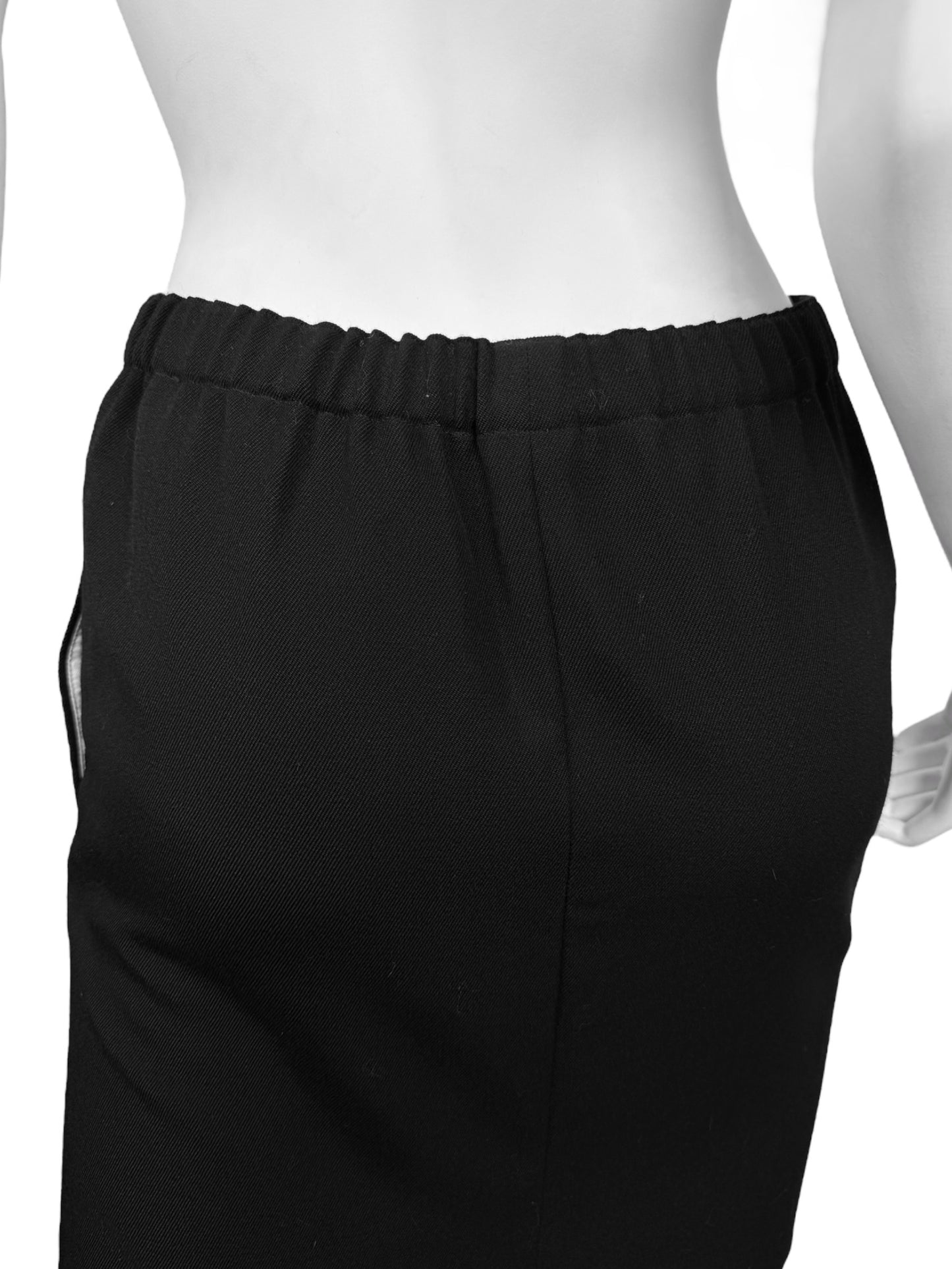 COMME DES GARÇONS FW2022 BLACK WOOL PENCIL SKIRT