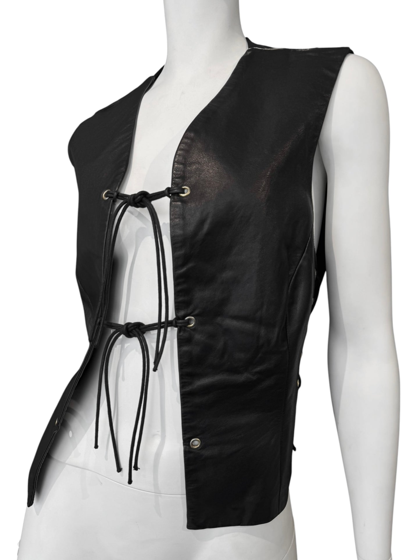 KYUSO 1990s BLACK LEATHER LACE-UP VEST