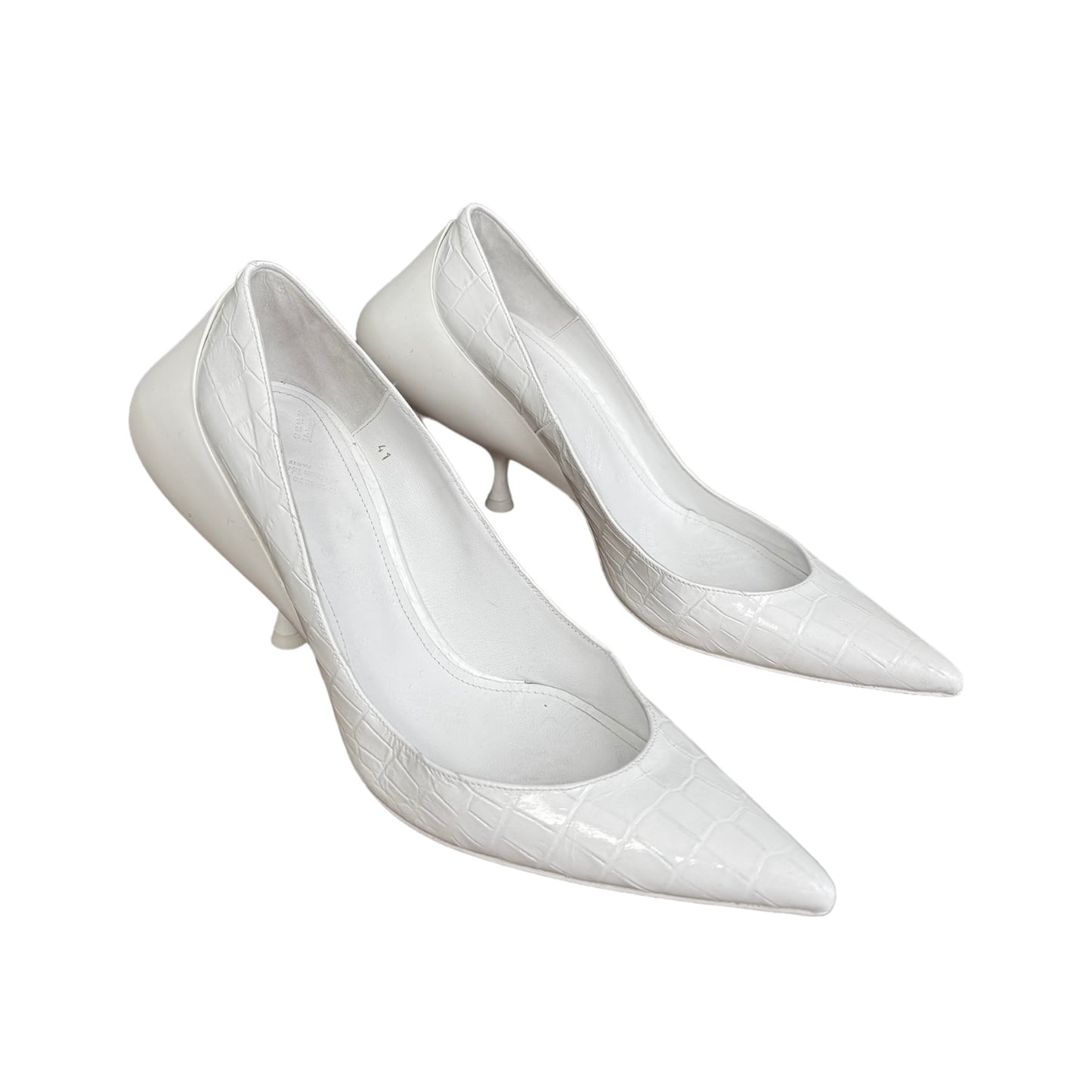 MAISON MARGIELA SS2016 BY GALLIANO WHITE LEATHER HUMPBACKED HEELS