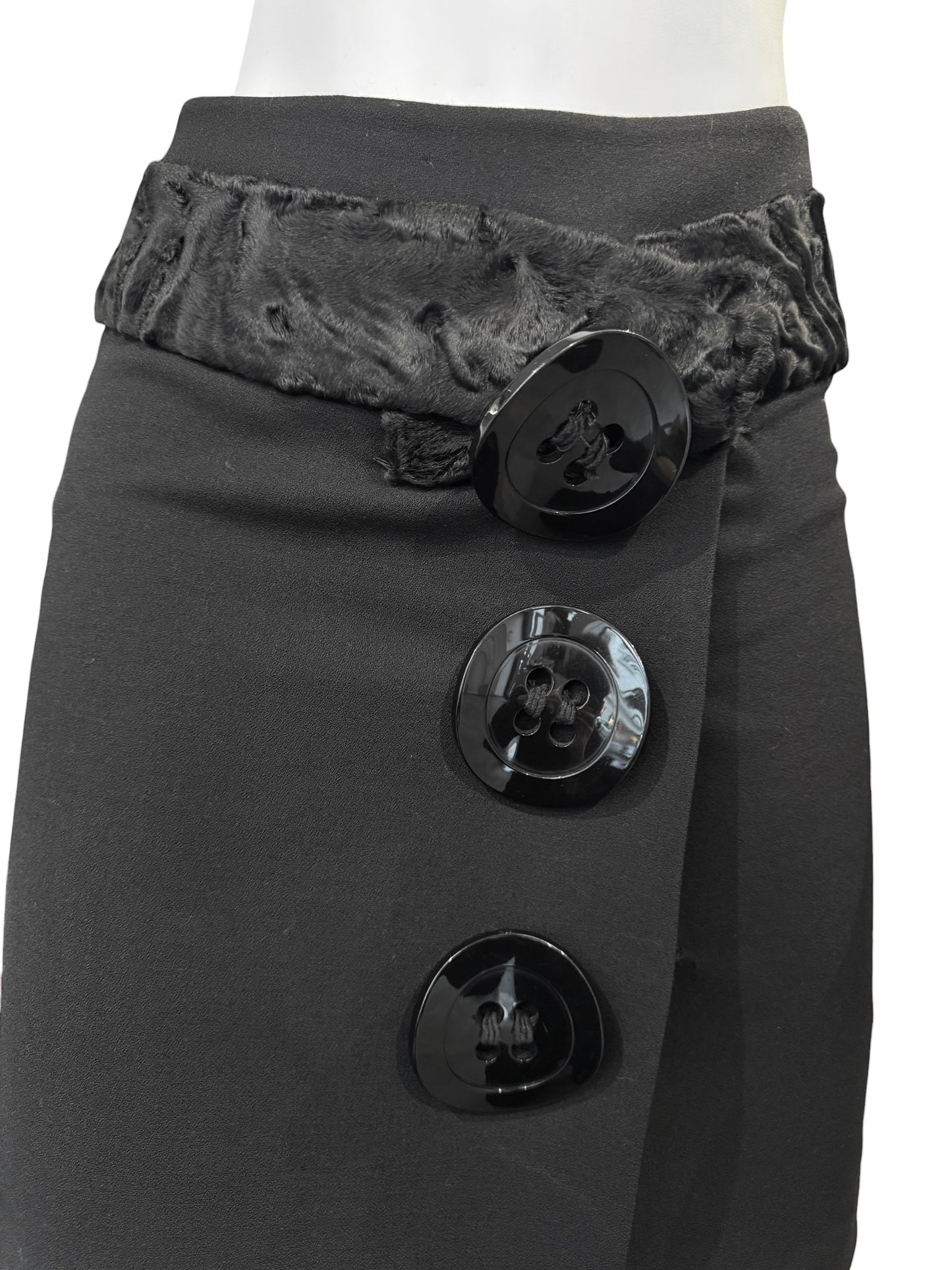 DOLCE & GABBANA FW2005 BLACK WOOL ASTRAKAN FUR TRIM BUTTONS SKIRT SUIT