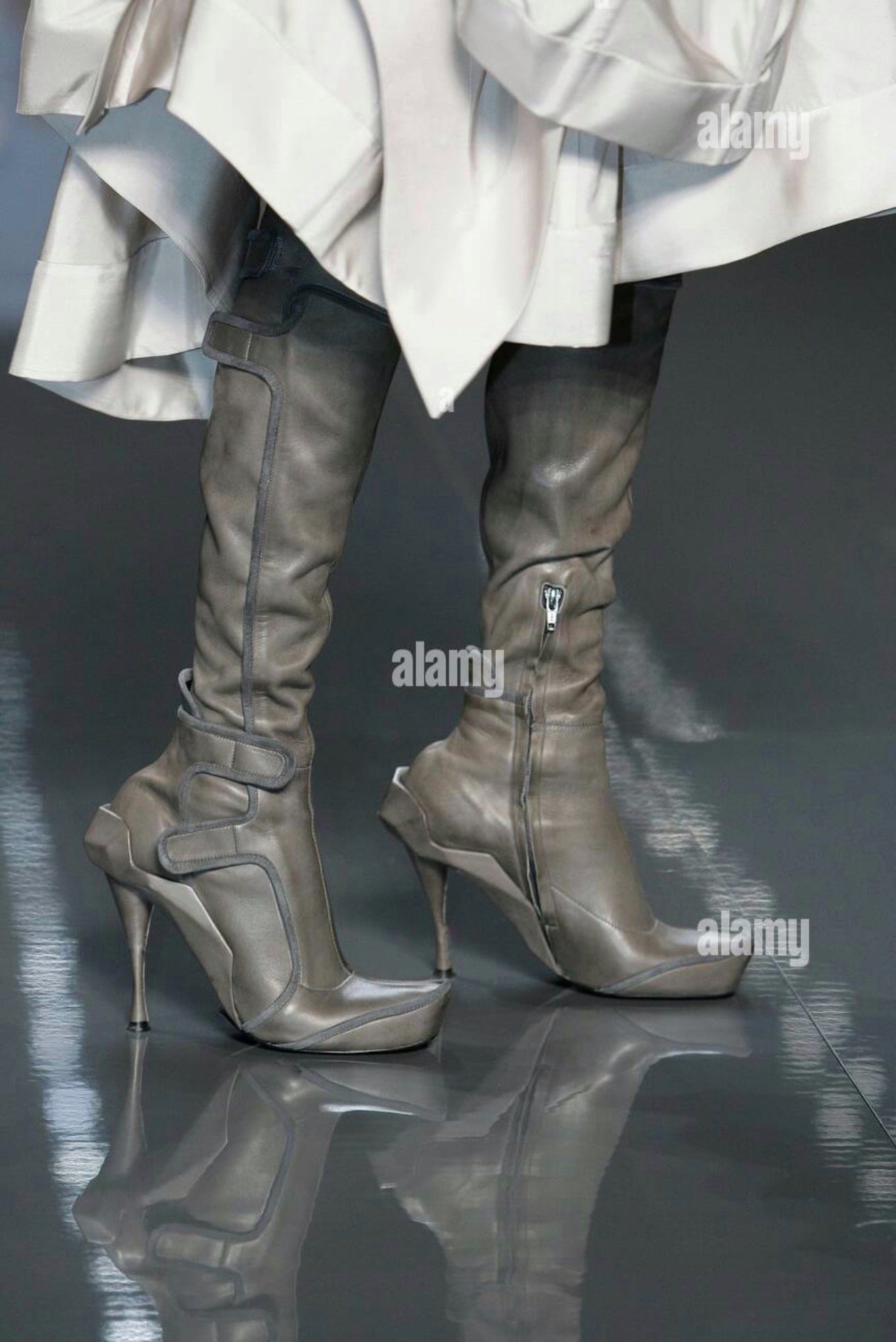 CELINE FW2008 BY IVANA OMAZIC GREY LEATHER MOTO KNEE-HIGH BOOTS